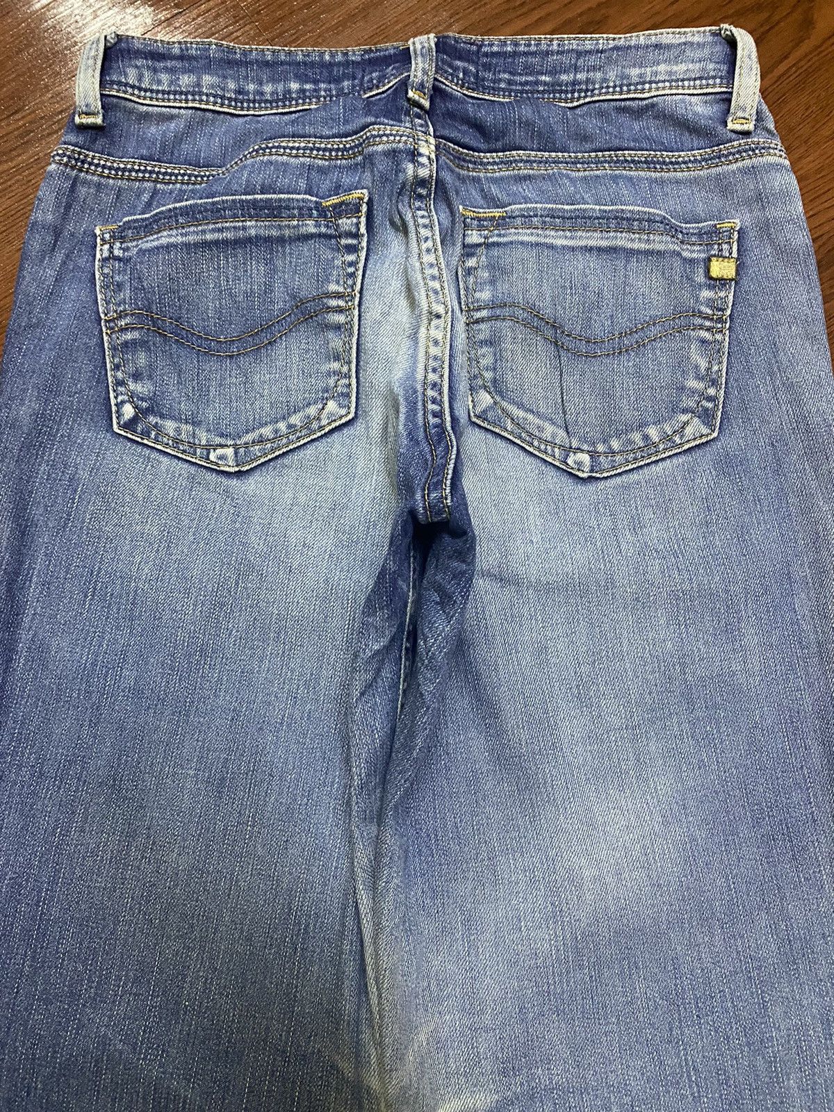 Japanese Brand Vintage C17 Gold Button Blue Faded Wash Flare Jeans Size US 27 - 4 Thumbnail