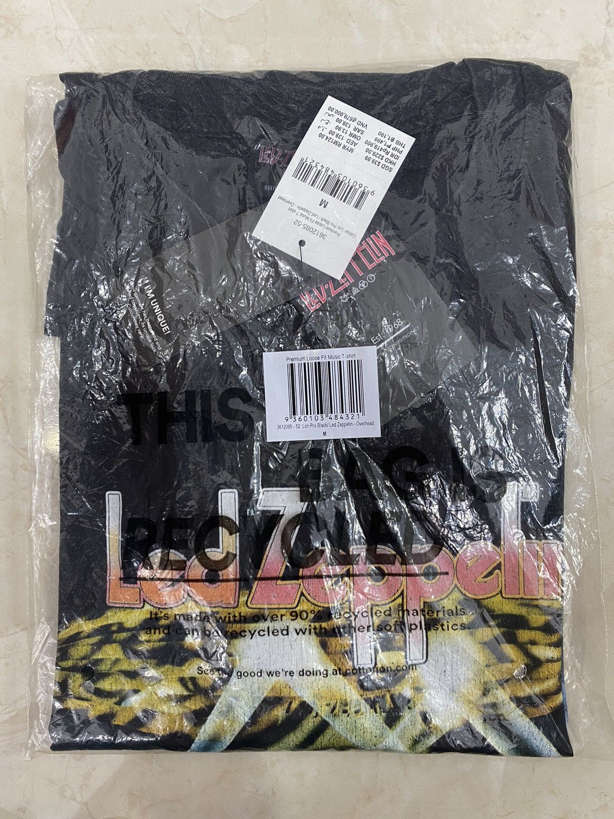 Band Tees ✅ LED ZEPPELIN hard rock band New tee shirt Size US M / EU 48-50 / 2 - 3 Thumbnail