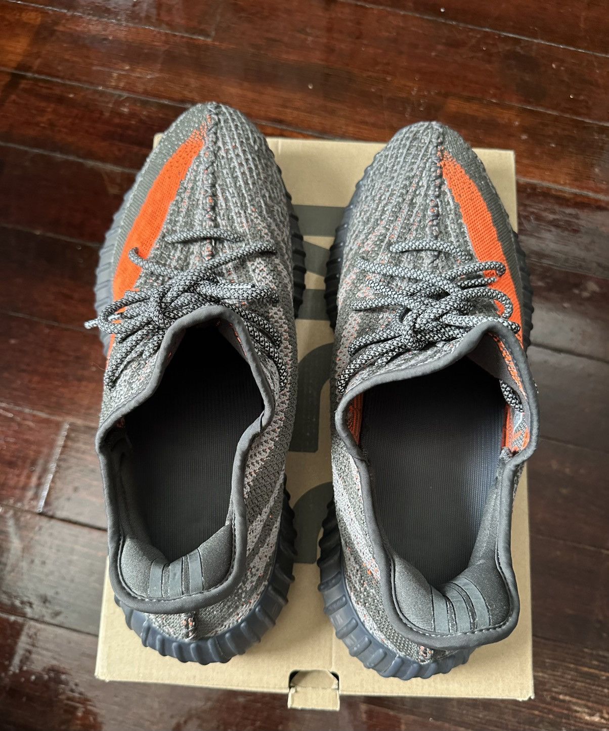 Yeezy ADIDAS YEEZY BOOST 350 V2 CARBON BELUGA 12.5 HQ7045 Size US 12.5 / EU 45-46 - 6 Thumbnail