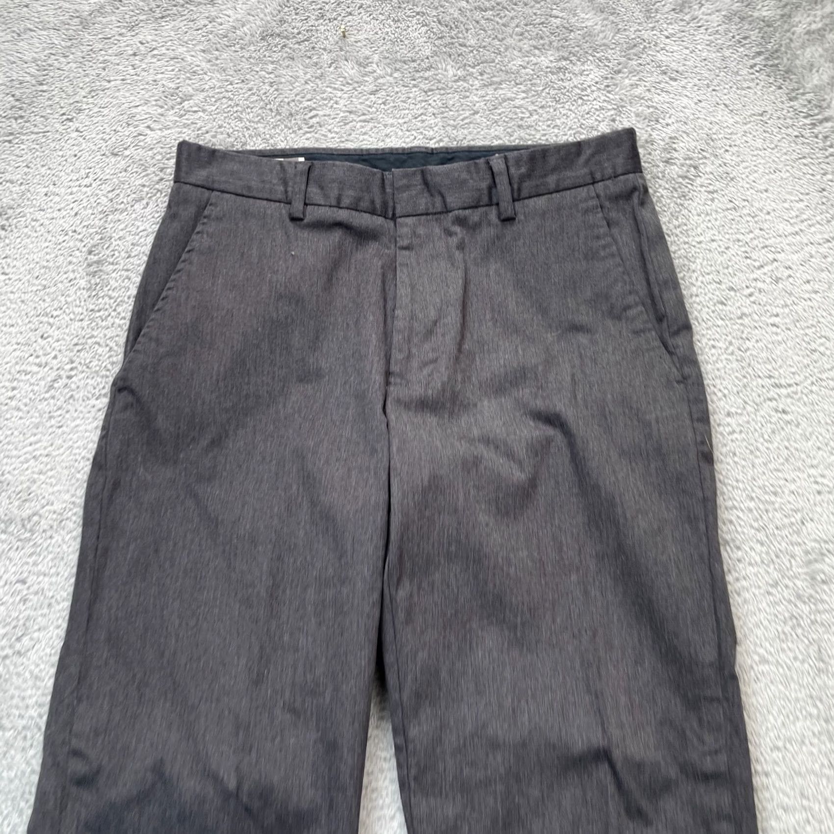 Gap VINTAGE Gap Pants Mens 31x32 Gray Khaki Straight Fit Cotton Spandex Resort Wear Tailored Shirts Pants Size US 30 / EU 46 - 6 Thumbnail