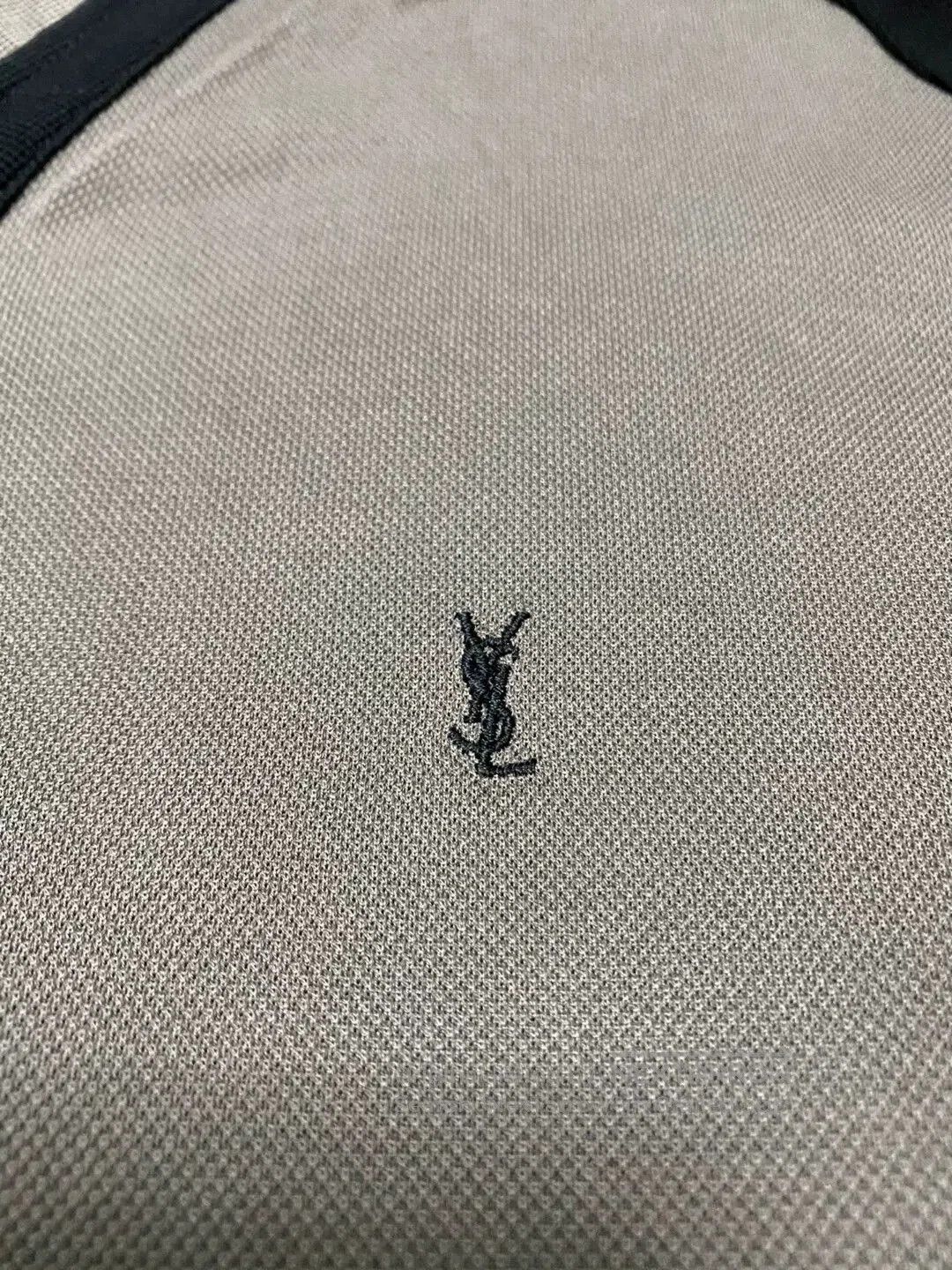 Yves Saint Laurent Saint Laurent Y-Neck Short Sleeve Top. Size US L / EU 52-54 / 3 - 2 Thumbnail