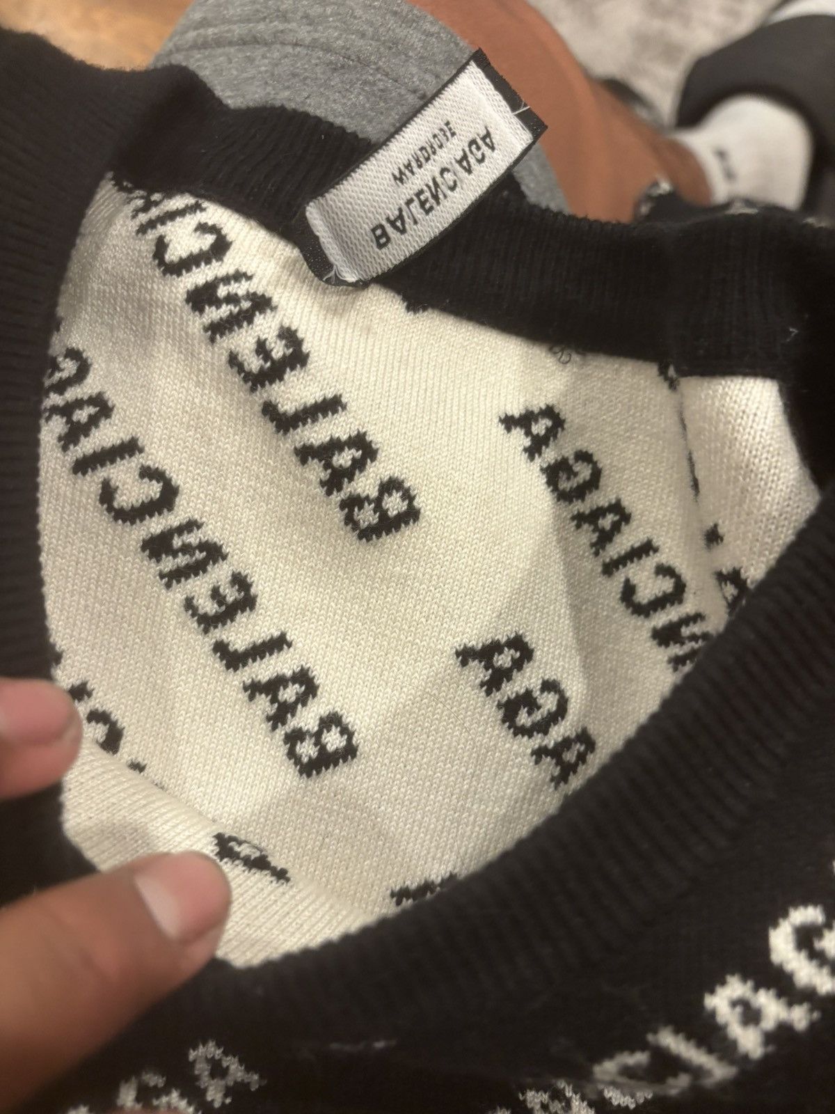 Balenciaga Balenciaga wool crewneck Size US M / EU 48-50 / 2 - 7 Thumbnail