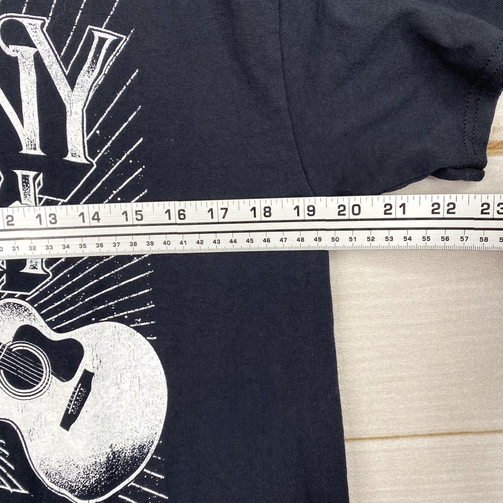 Vintage VINTAGE Johnny Cash T Shirt Mens L The Man in Black Sun Records Black Guitar Tee Size US L / EU 52-54 / 3 - 2 Thumbnail