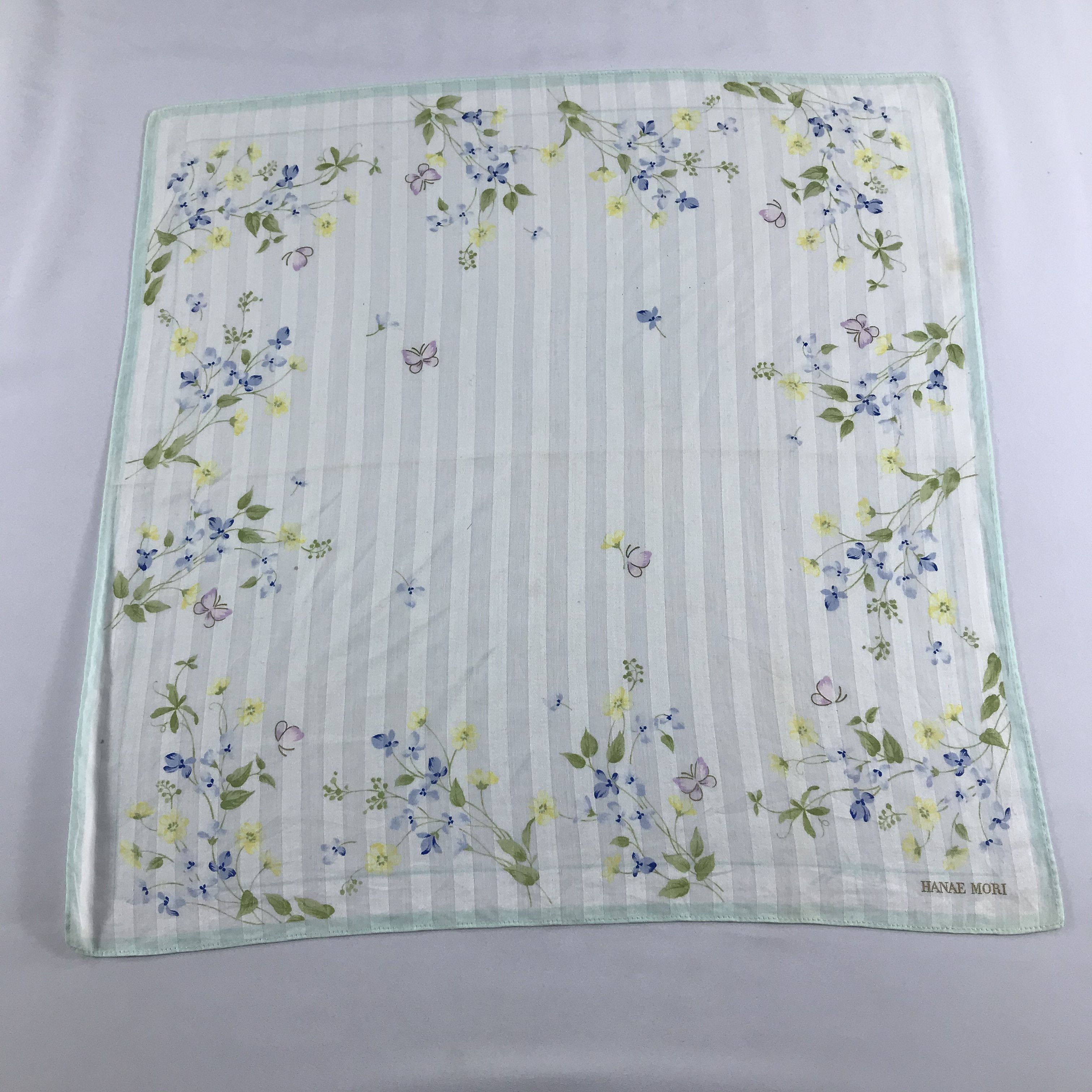 Hanae Mori Hanae Mori Floral Handkerchief Bandana Neckerchief H691 Size ONE SIZE - 2 Thumbnail