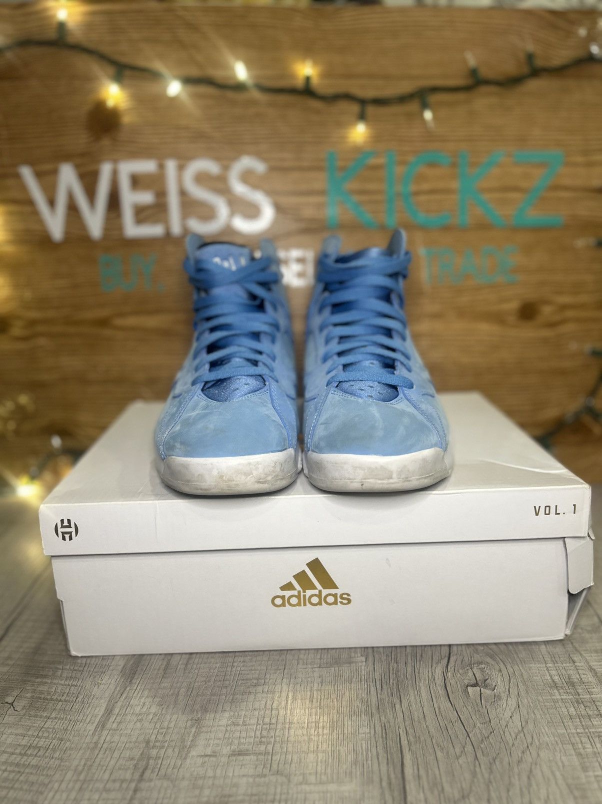 Jordan Brand Jordan 7 Pantone Size US 11 / EU 44 - 4 Thumbnail