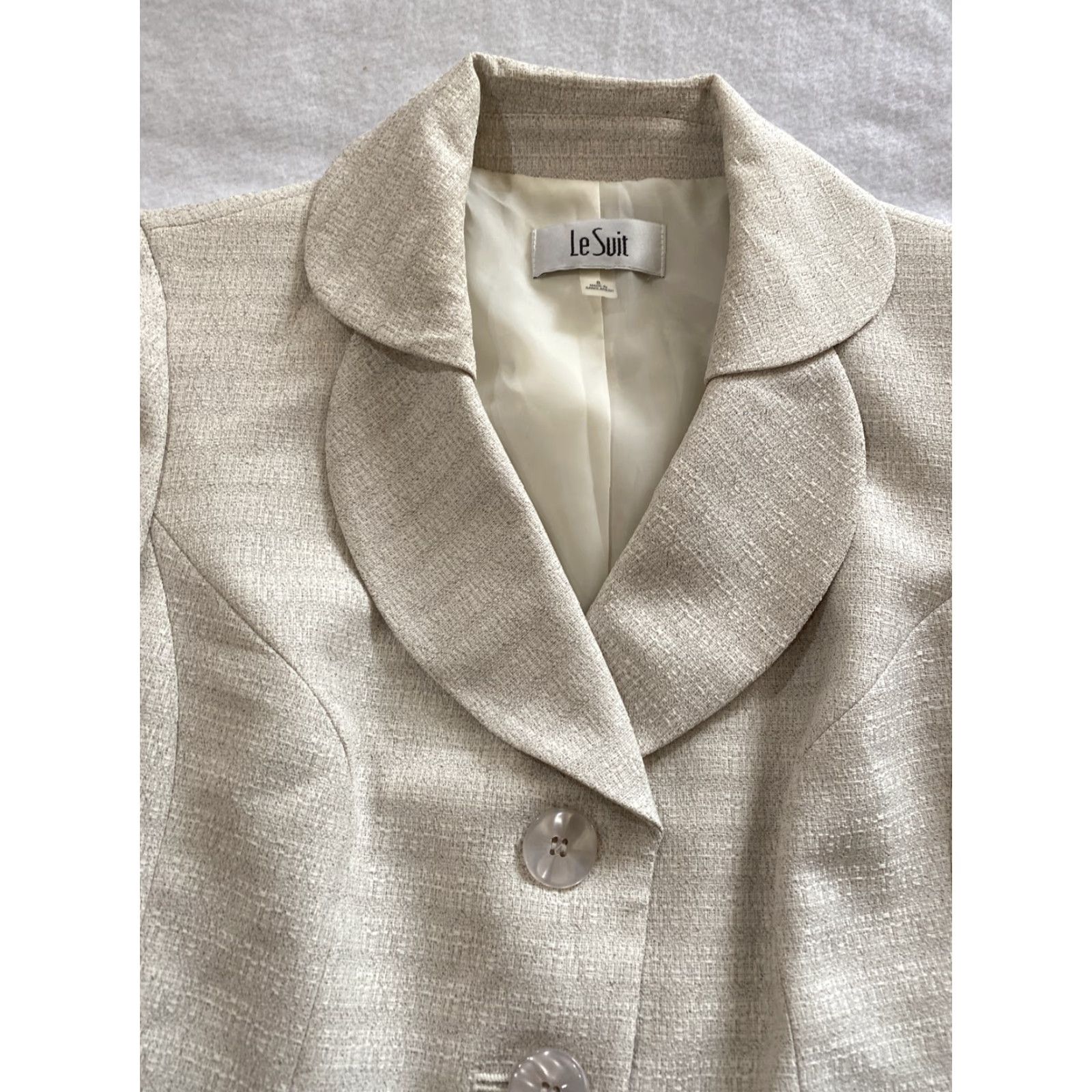 Vintage VINTAGE Le Suit Blazer Jacket Women’s Size 8 Tan Pinstripe Lined Skirt Suit Business Womens 90s Size M / US 6-8 / IT 42-44 - 2 Thumbnail