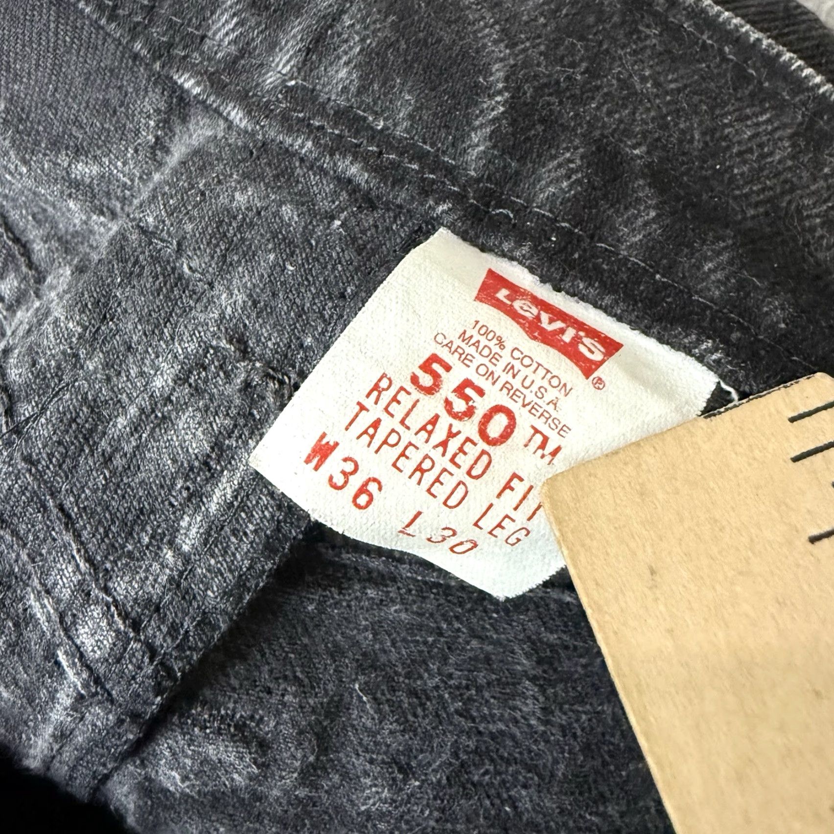 Levi's VINTAGE Levi's 550 Jeans Straight Men 36 Inseam 28 Dark Denim Black Relaxed Fit 550 500 Series Grunge Pockets 31 Inseam Altered 30x30 36x30 Size US 36 / EU 52 - 6 Thumbnail