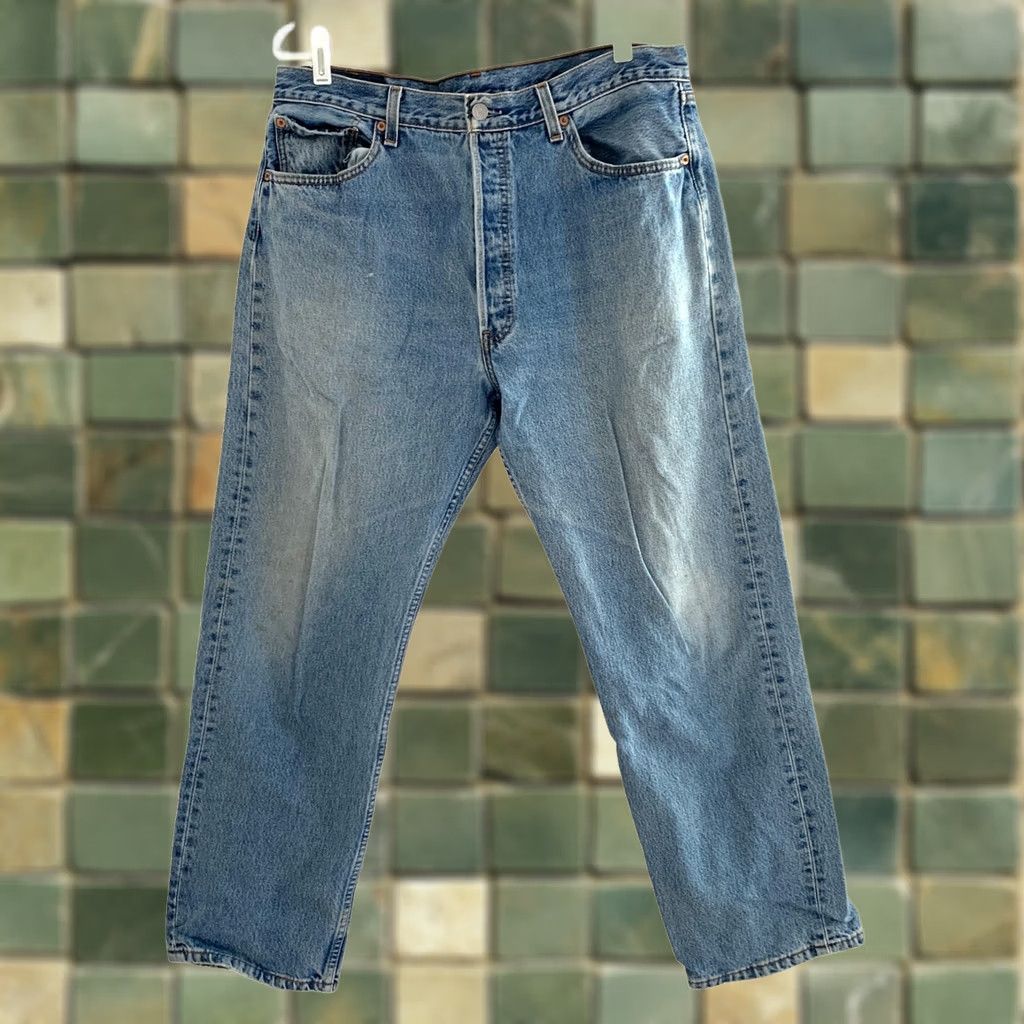 Levi's VINTAGE Levi's Levi Strauss Button Fly Jeans 501 90s USA 5-Pocket Denim Blue Regular Mens 38x30 Size US 38 / EU 54 - 1 Thumbnail