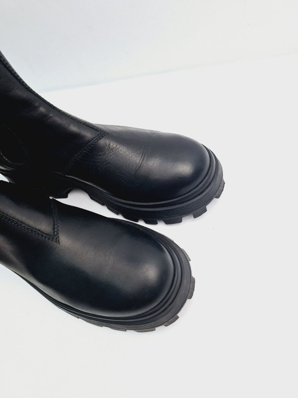 Miu Miu Miu Miu Black Chelsea Platform leather boots Size US 10 / IT 40 - 7 Thumbnail