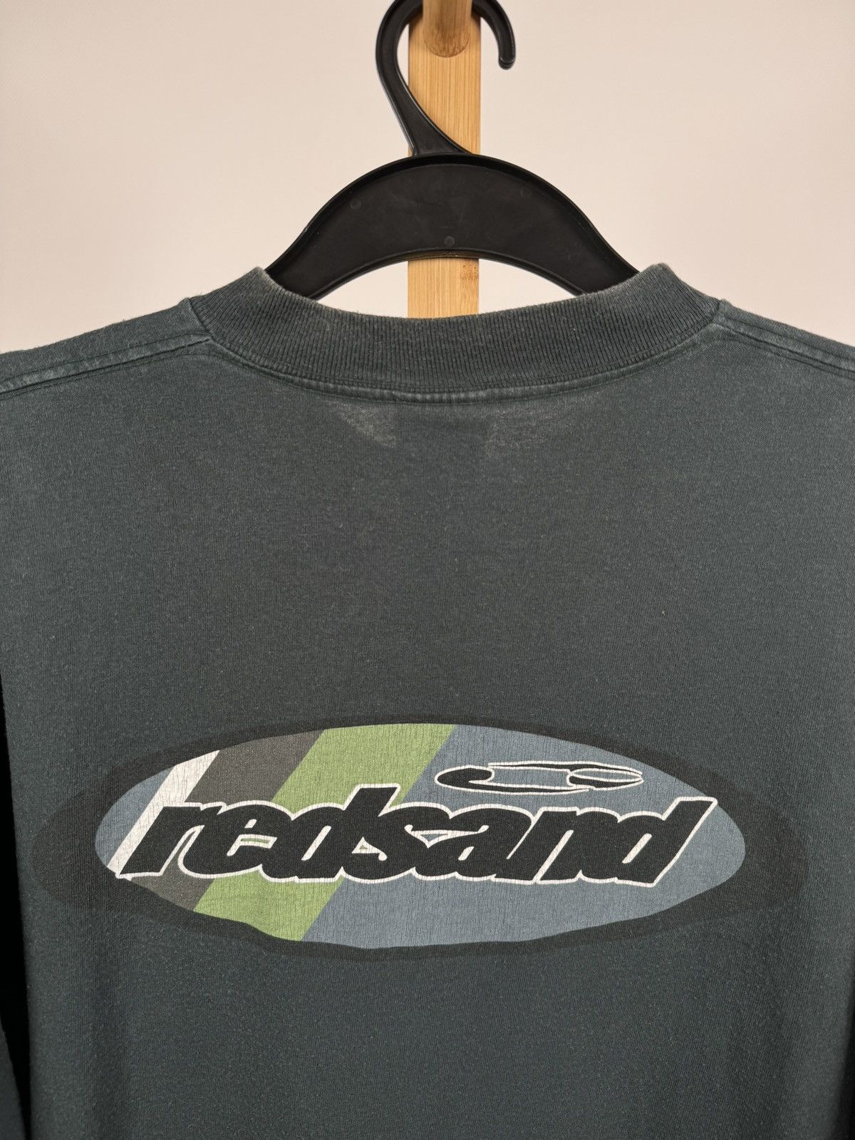 Vintage Rare Redsand vintage 90s black t-shirt XL Size US XL / EU 56 / 4 - 2 Thumbnail