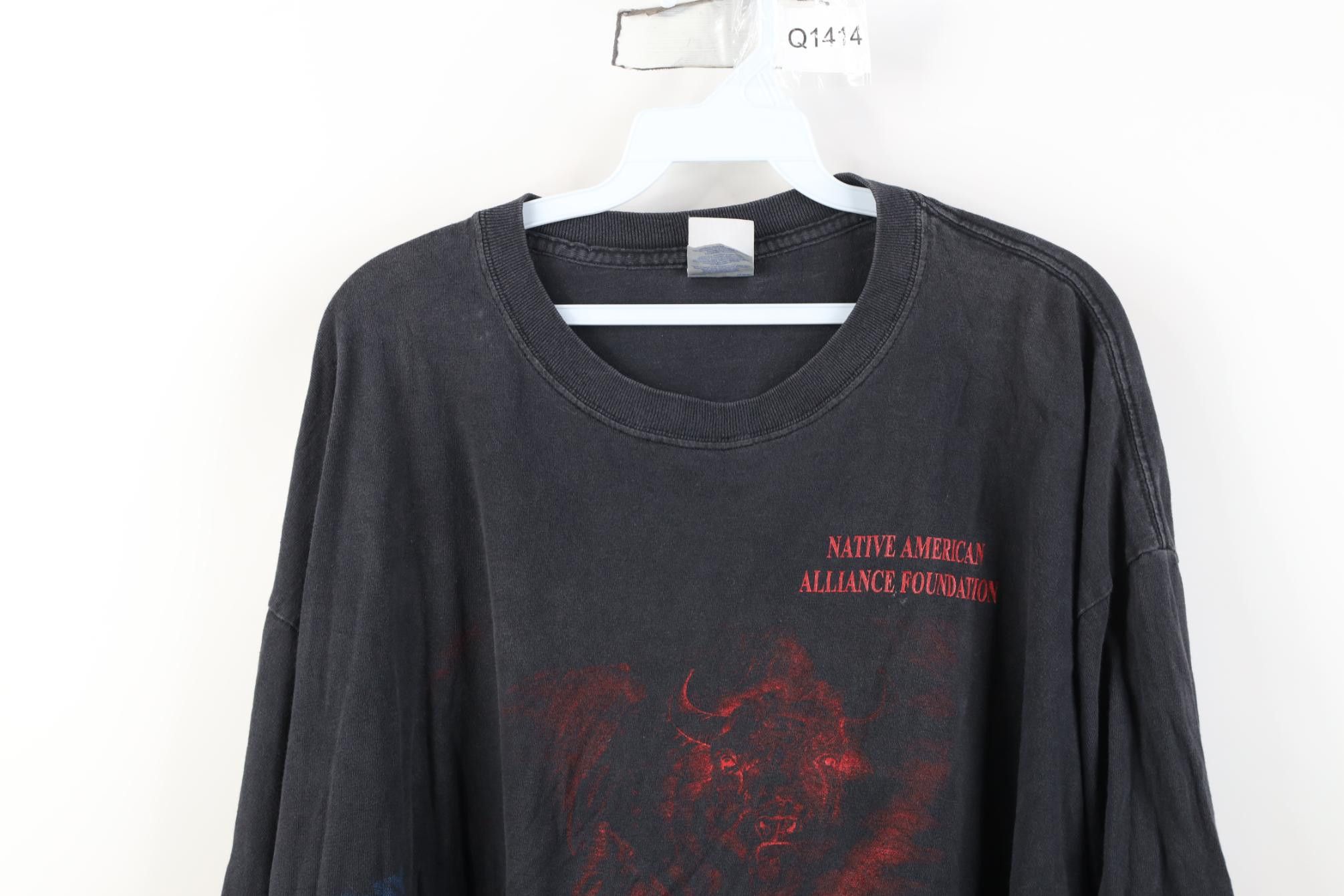 Vintage Vintage 90s Y2K Native American Bison Buffalo Print T-Shirt Size US XXL / EU 58 / 5 - 2 Thumbnail