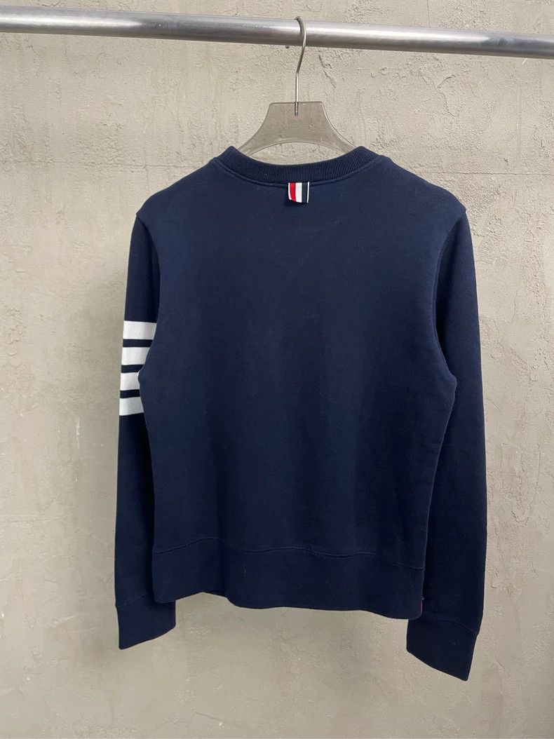 Thom Browne Thom browne Dark blue four-striped round-neck sweatshirt 25 Size US XS / EU 42 / 0 - 2 Thumbnail