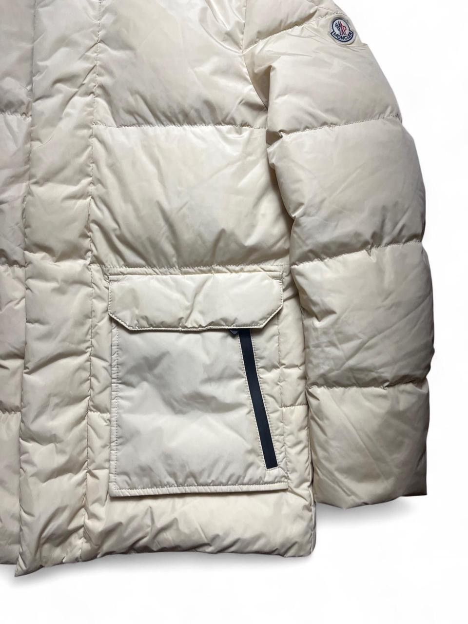 Moncler Moncler puffer jacket luxury designer Size US L / EU 52-54 / 3 - 4 Thumbnail