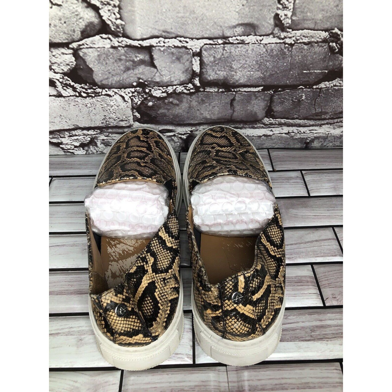 Aquatalia Aquatalia Leopard Print Leather Slip On Casual Sneaker Shoes Size US 8 / IT 38 - 5 Thumbnail