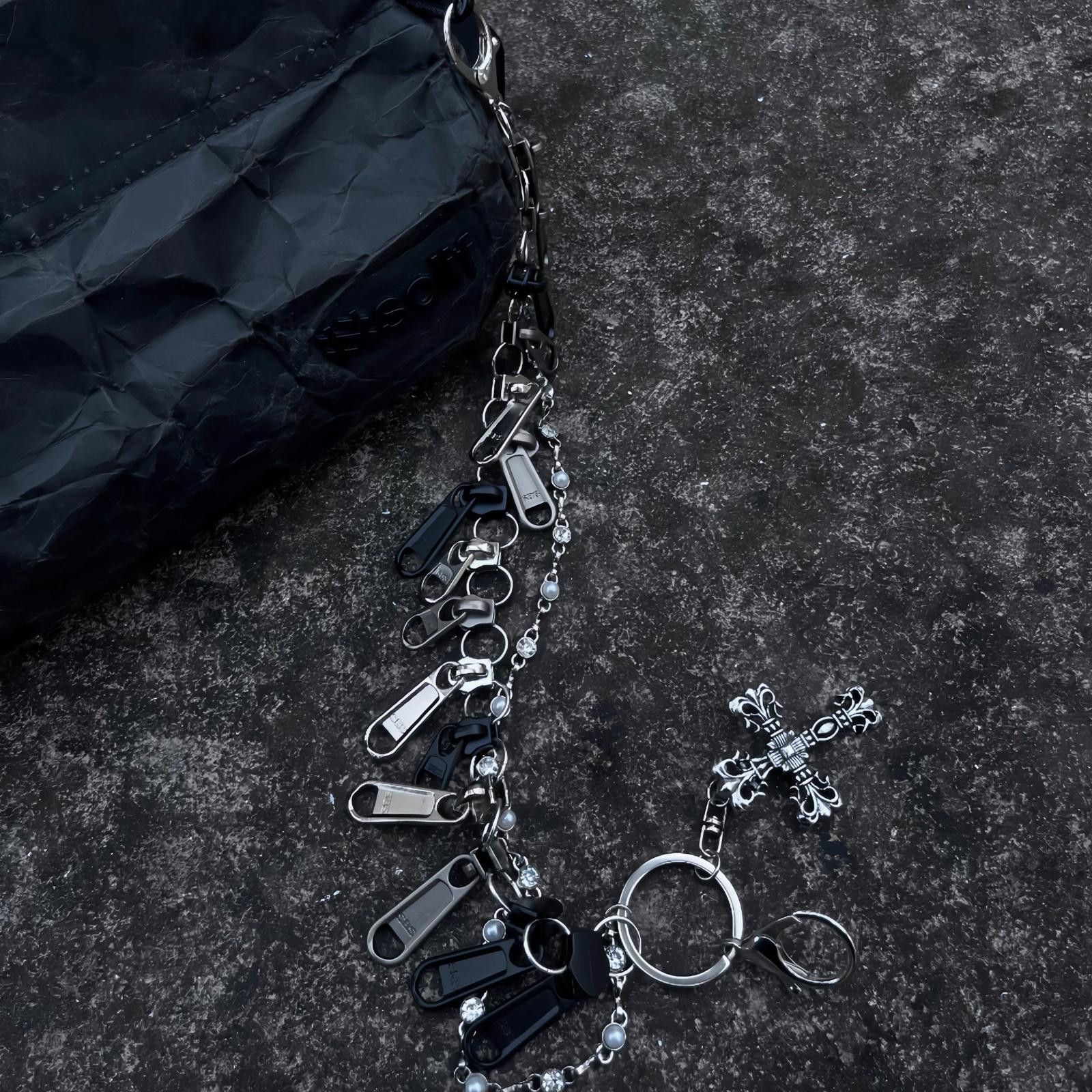 Jewelry Metal Cross Bag Chain – Pearl Pendant, Zipper Charm Size ONE SIZE - 5 Thumbnail