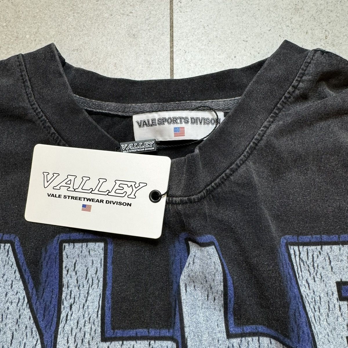 Vale Vale Forever Watchdog Long sleeve SIZE XL Size US XL / EU 56 / 4 - 4 Thumbnail