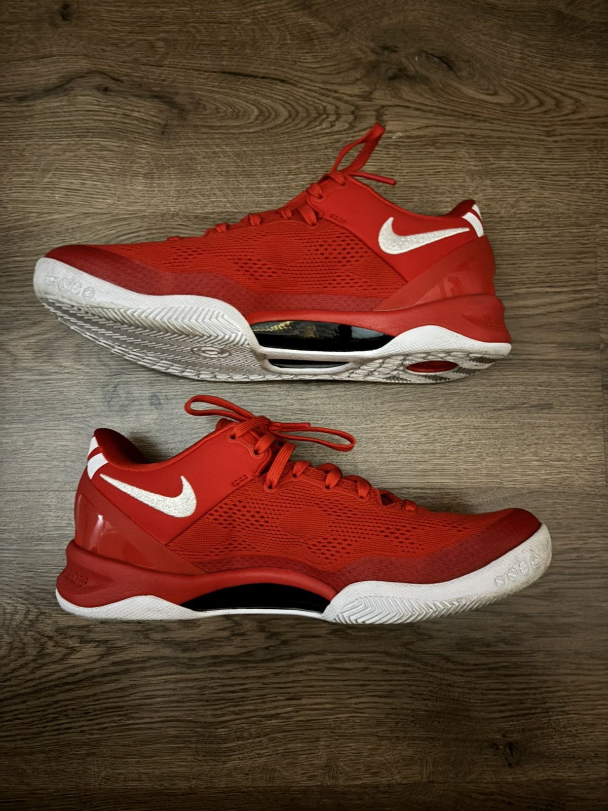 Nike Nike Kobe protro 8 Size US 8.5 / EU 41-42 - 2 Thumbnail