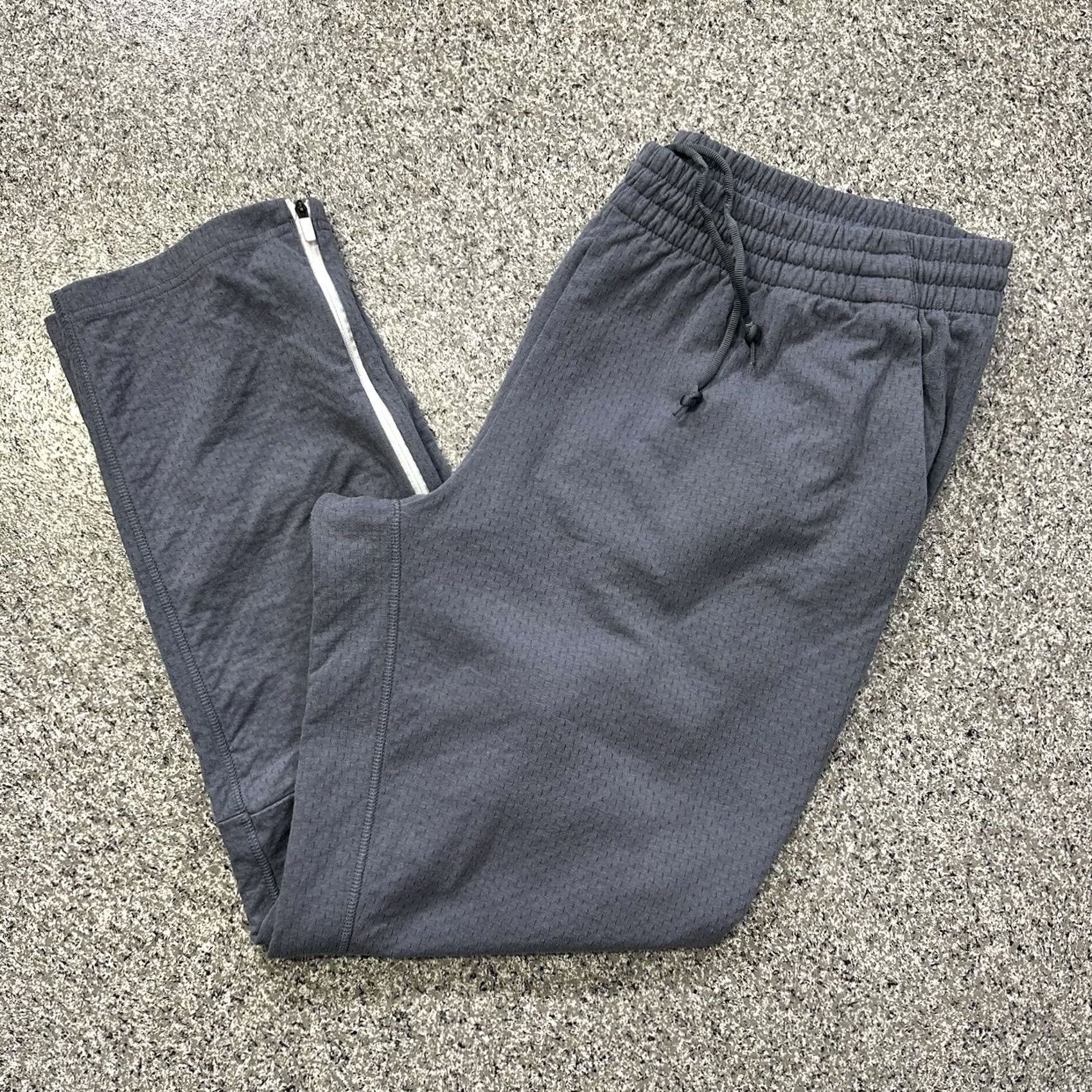 Adidas Adidas Pants Mens XL Grey Athletic Jogger Tapered Leg Size US 36 / EU 52 - 2 Thumbnail