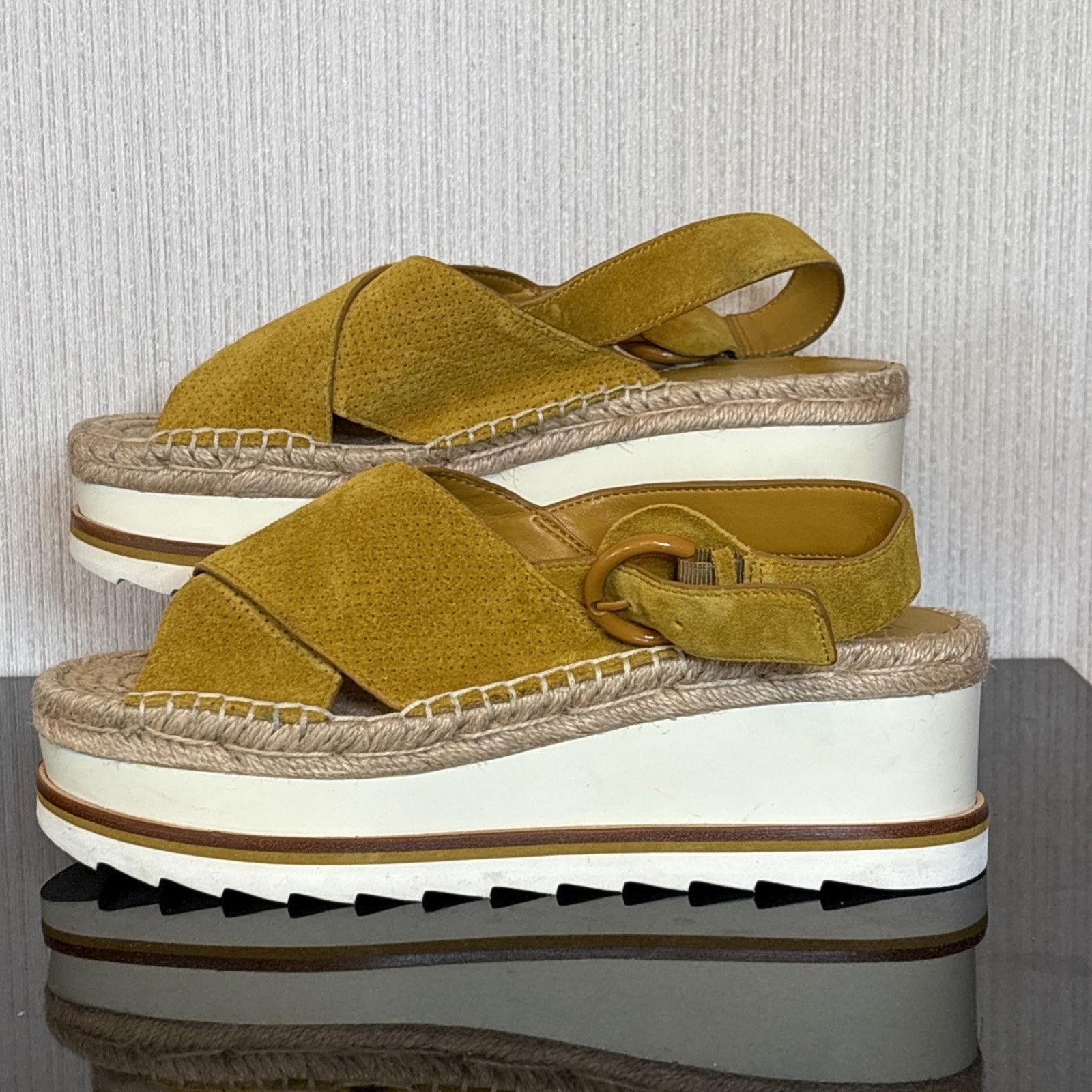 Marc Fisher Marc Fisher 9 Platform Yellow Suede Leather Slingback Espadr Size US 9 / IT 39 - 3 Thumbnail