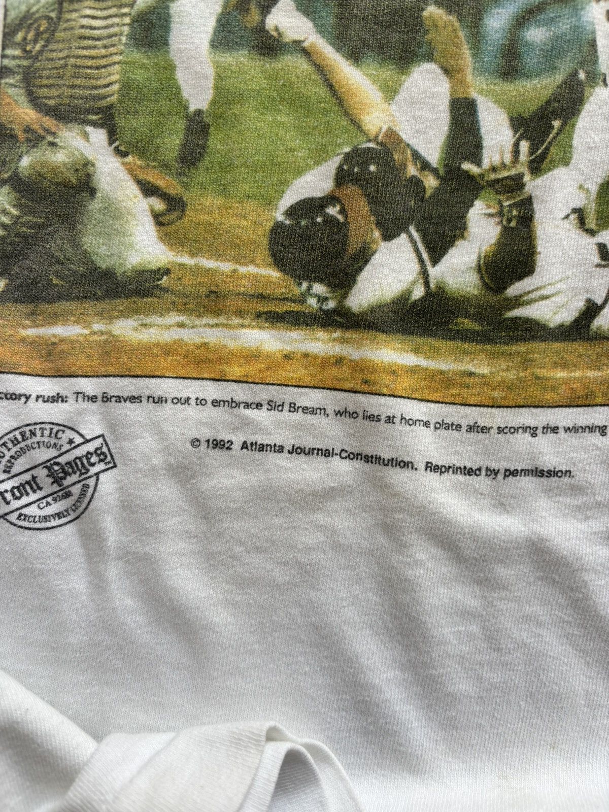 MLB × Vintage Vintage 1992 MLB Atlanta Braves Newspaper shirt Size US M / EU 48-50 / 2 - 3 Thumbnail