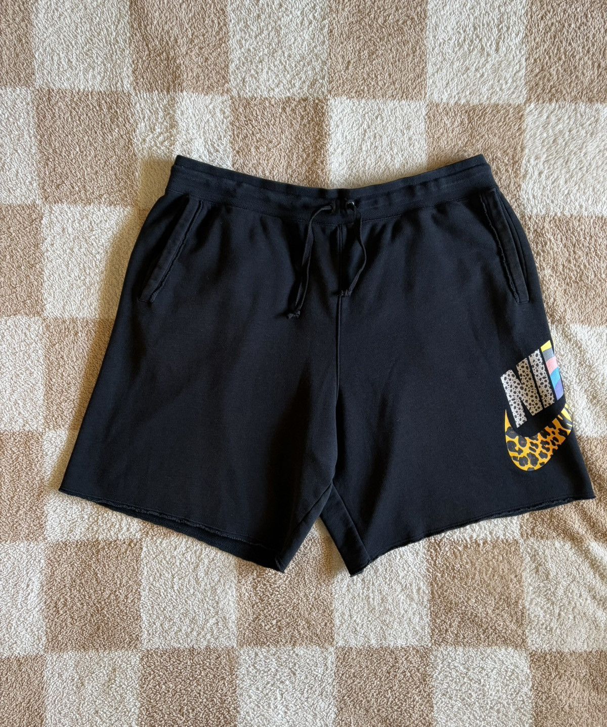 Nike Nike Air Max Day Sweat Shorts Size XXL Size US 38 / EU 54 - 2 Thumbnail