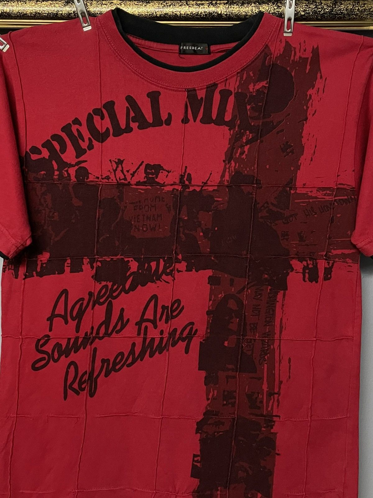 Japanese Brand Vintage 1990s Japan Designer Freebeat Refreshing Punk Tshirt Size US XS / EU 42 / 0 - 2 Thumbnail
