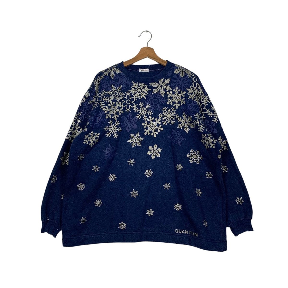 Vintage QUANTUM Snowflakes Logo Crewneck Pullover Sweater #2866-C129 Size US M / EU 48-50 / 2 - 1 Thumbnail