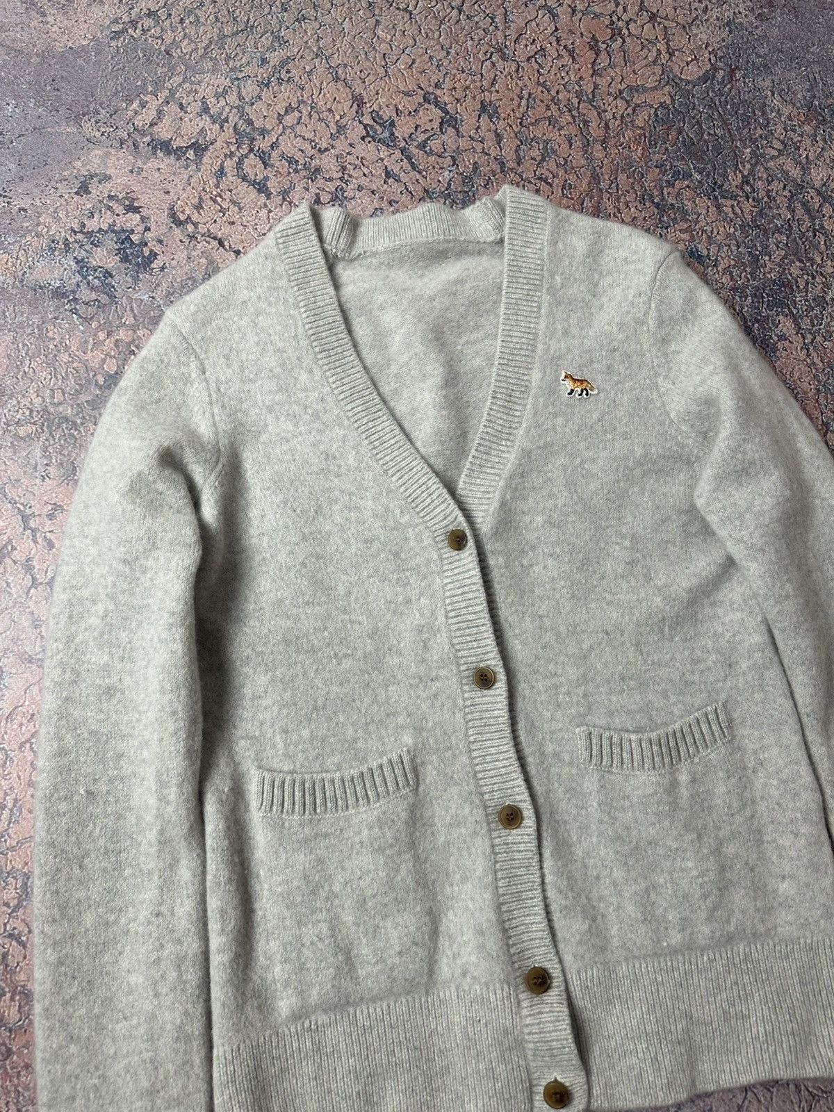 Maison Kitsune Maison Kitsune Fox head patch classic cardigan Size S / US 4 / IT 40 - 3 Thumbnail