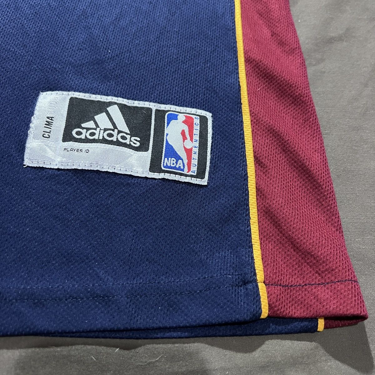 Adidas Vintage NBA Cleveland Dellavedova Jersey Size US XXL / EU 58 / 5 - 6 Thumbnail