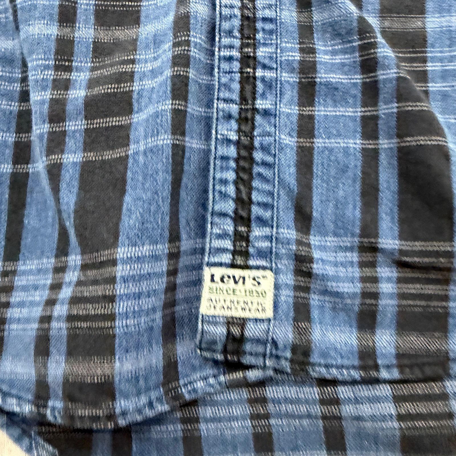Levi's Vintage Levis Plaid Denim Button Shirt Extra Large 1996 Size US XL / EU 56 / 4 - 3 Thumbnail