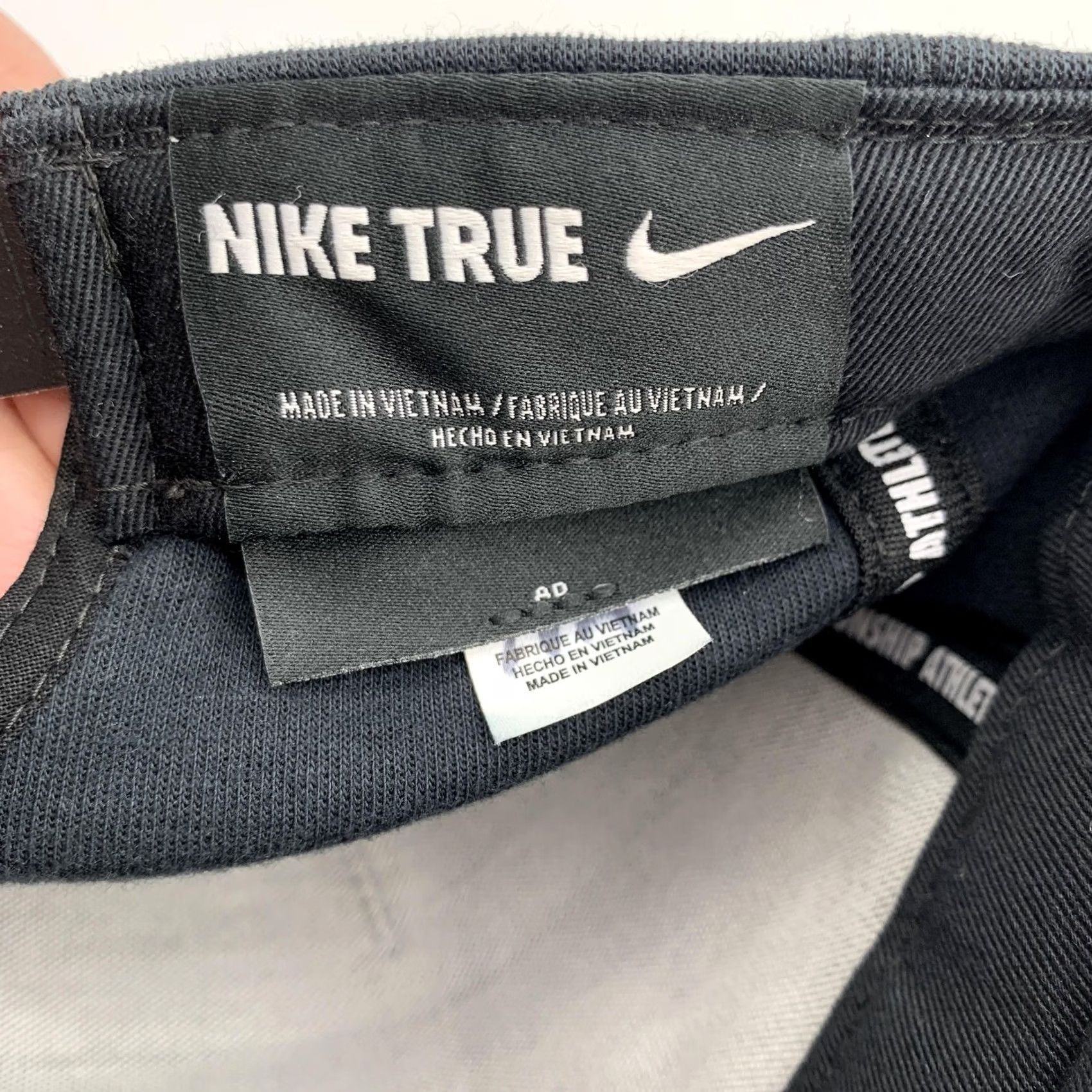 Nike Nike Hat Cap Snap Back Mens Black Quilted Front Twill Logo Nike True One Size Size ONE SIZE - 6 Thumbnail