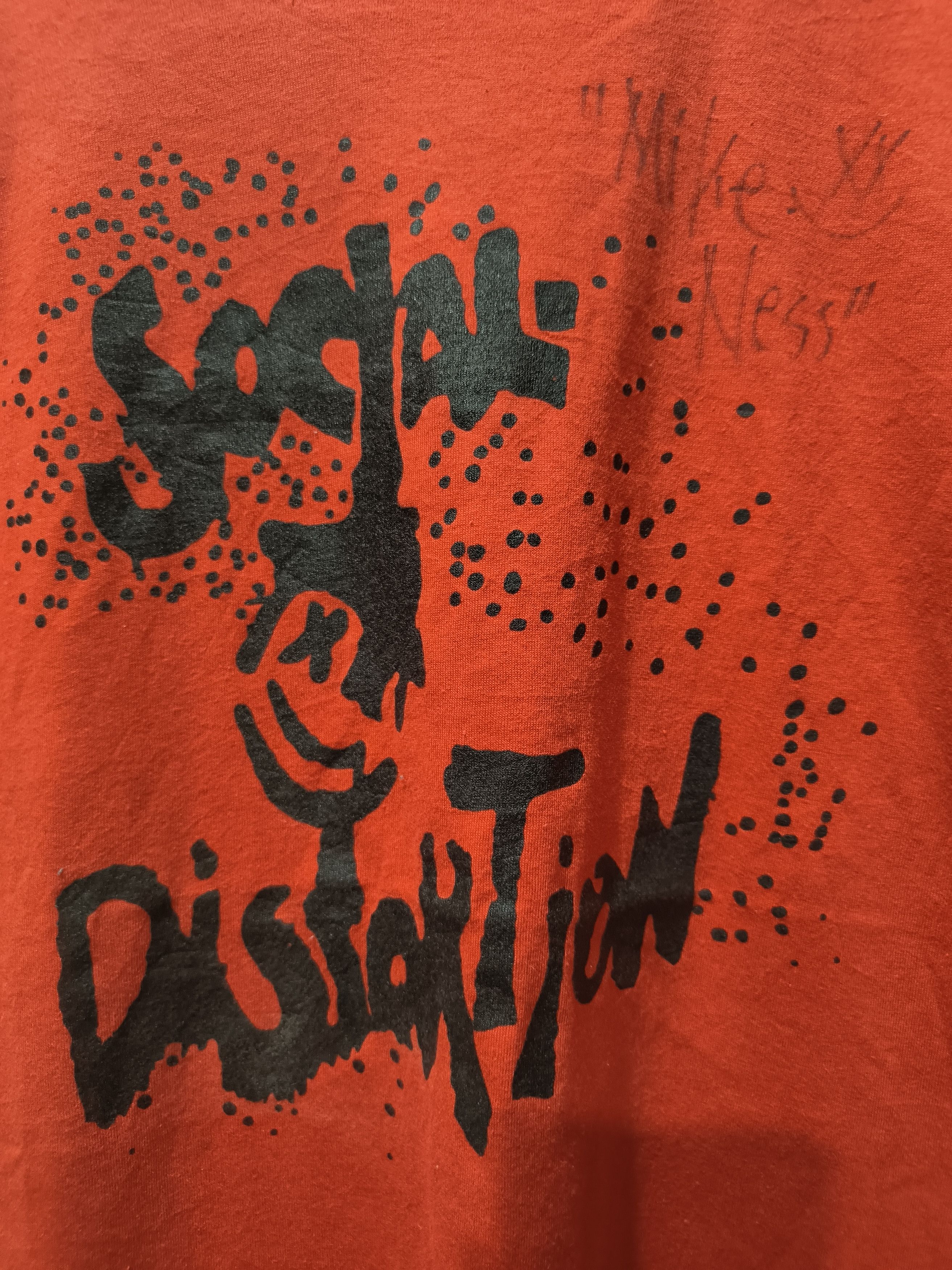 Other Vtg 80s Social distortion (Member signatures) shirt Size US XL / EU 56 / 4 - 2 Thumbnail