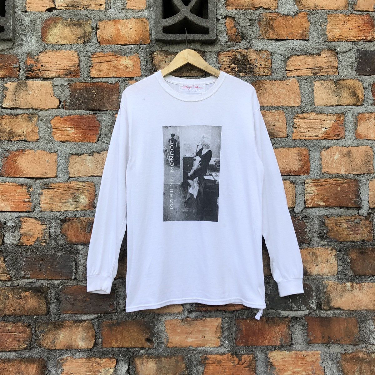 Designer Marilyn Monroe Official Longsleeve Size US L / EU 52-54 / 3 - 1 Thumbnail