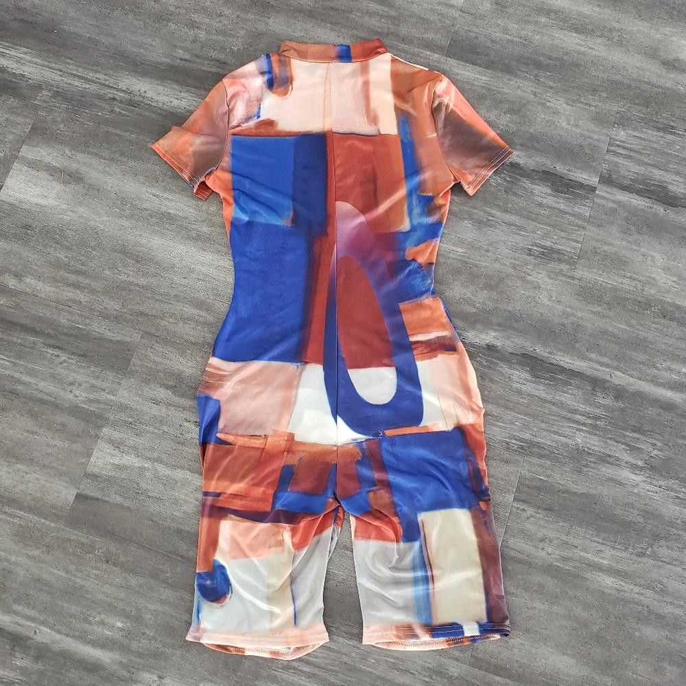 Designer Colorful Scrunch Butt Back Zip Romper Size 28" / US 6 / IT 42 - 1 Thumbnail