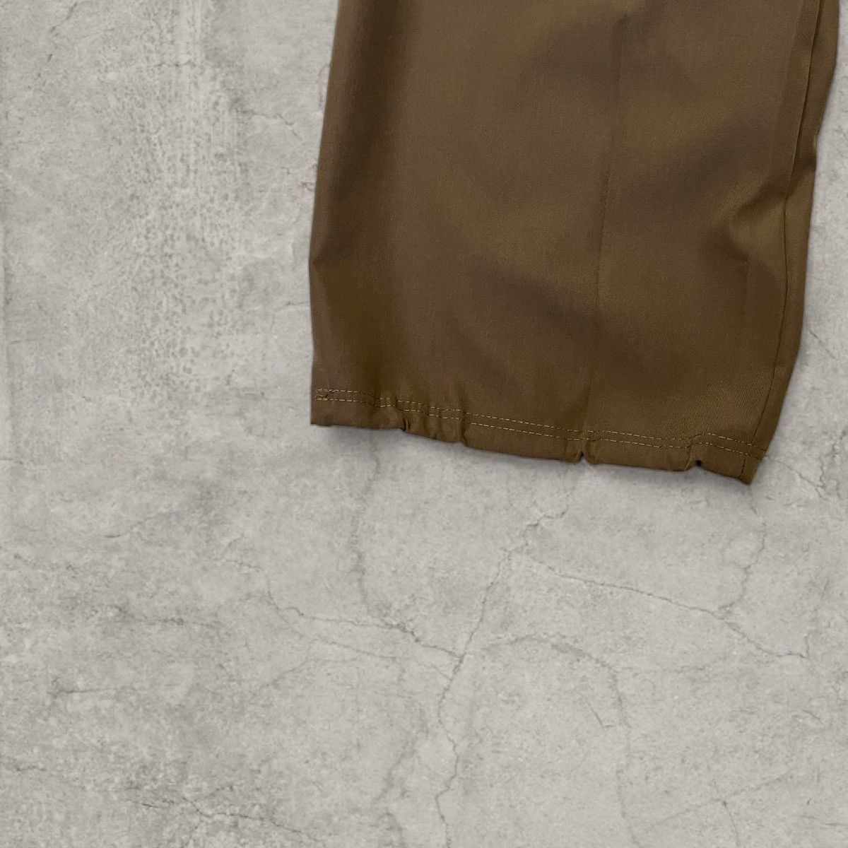 Japanese Brand Insane baggy relaxed fit cargo trousers in brown. Size S/M Size US 32 / EU 48 - 3 Thumbnail