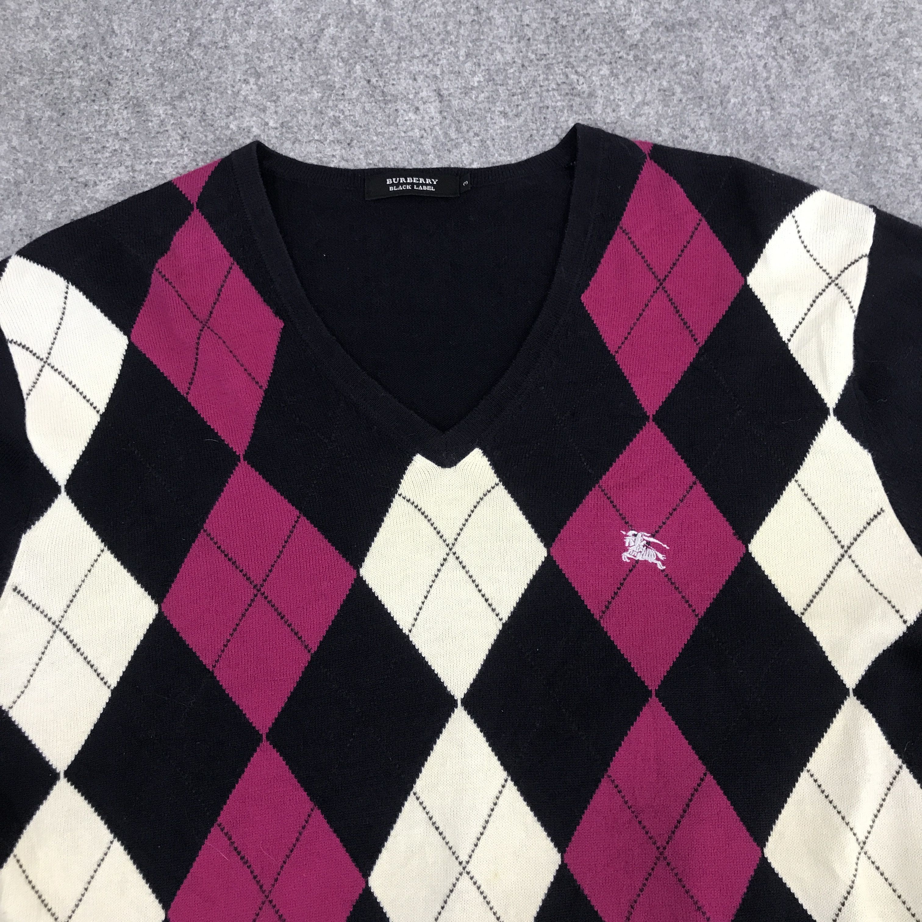 Black Label × Burberry × Vintage burberry black label v coller knitwear Size US M / EU 48-50 / 2 - 8 Thumbnail