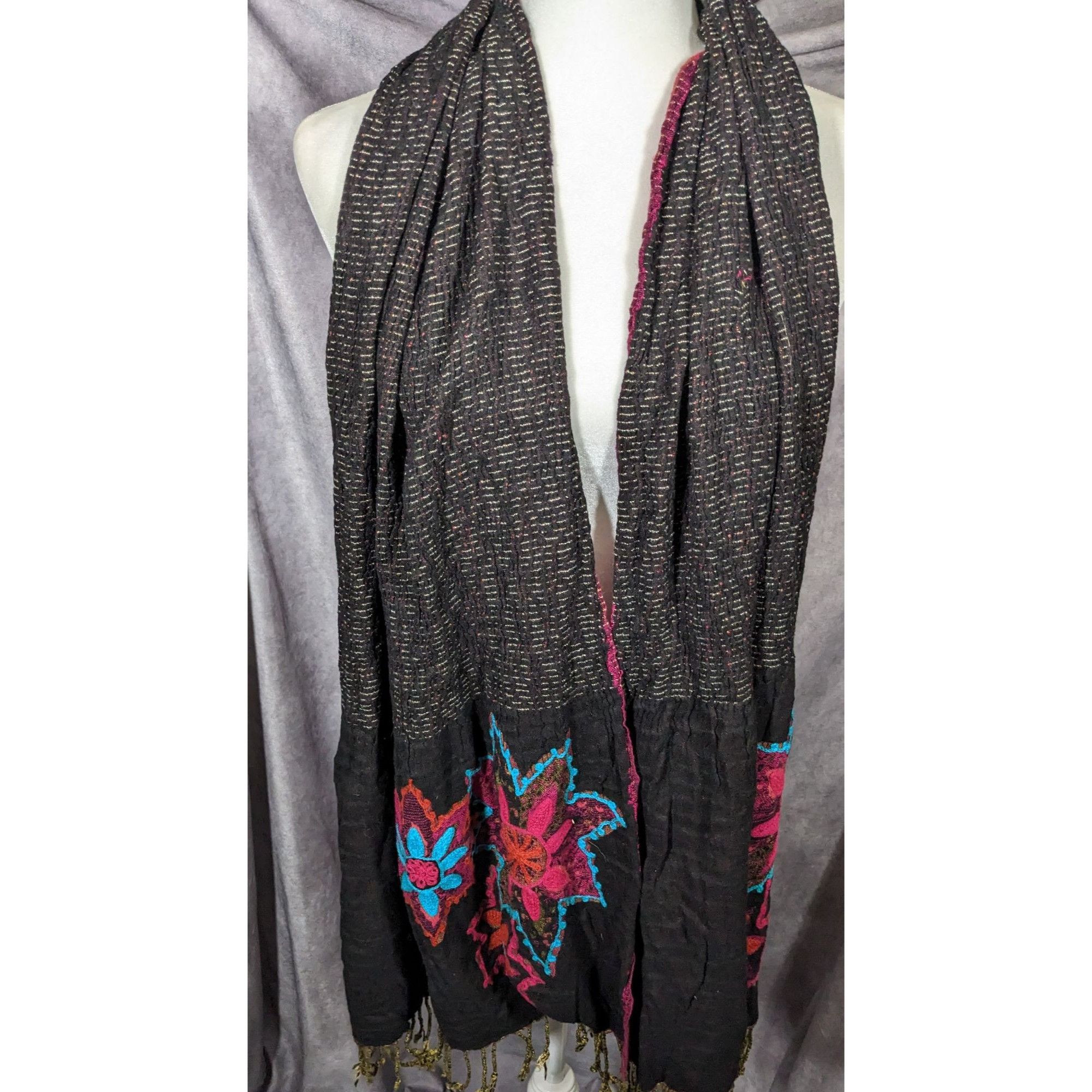 Other Vintage Bohemian Grey And Pink Floral Embroidered Scarf Size ONE SIZE - 6 Thumbnail