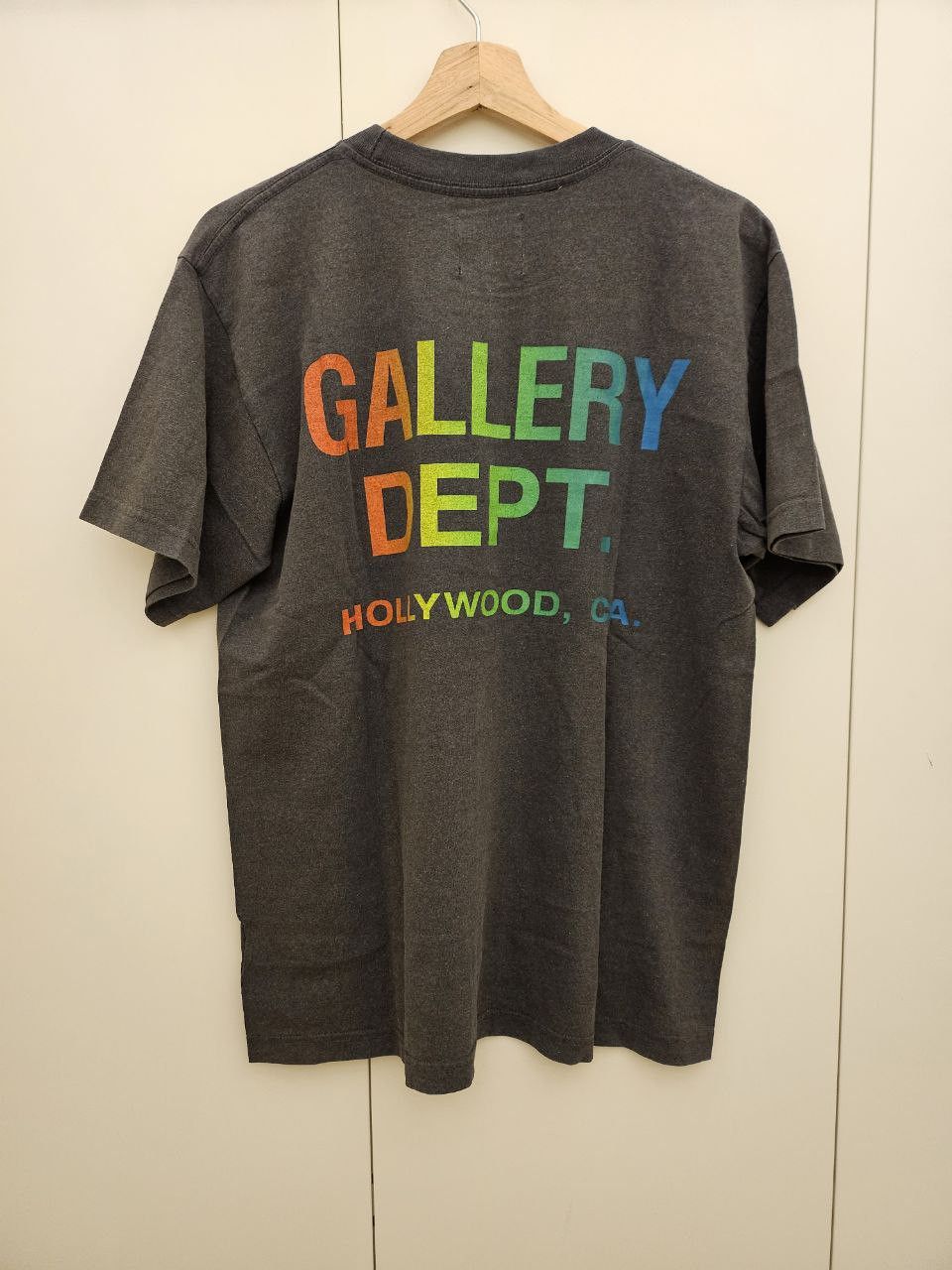 Gallery Dept. Collector Rainbow Pocket Logo Tee Size US S / EU 44-46 / 1 - 1 Thumbnail