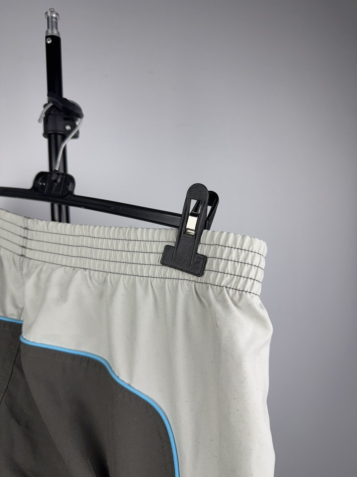 Adidas 00s Retro Adidas Y2K Surf Board Shorts Grey Blue Logo Size US 36 / EU 52 - 8 Thumbnail