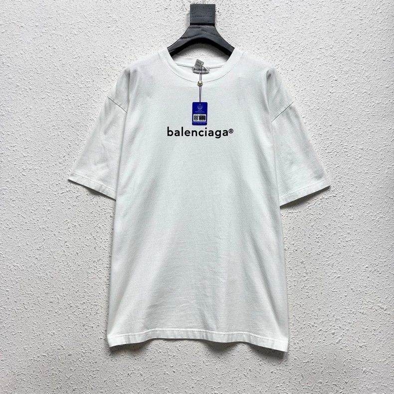 Balenciaga Balenciaga White mailbox short sleeve Size US M / EU 48-50 / 2 - 1 Thumbnail