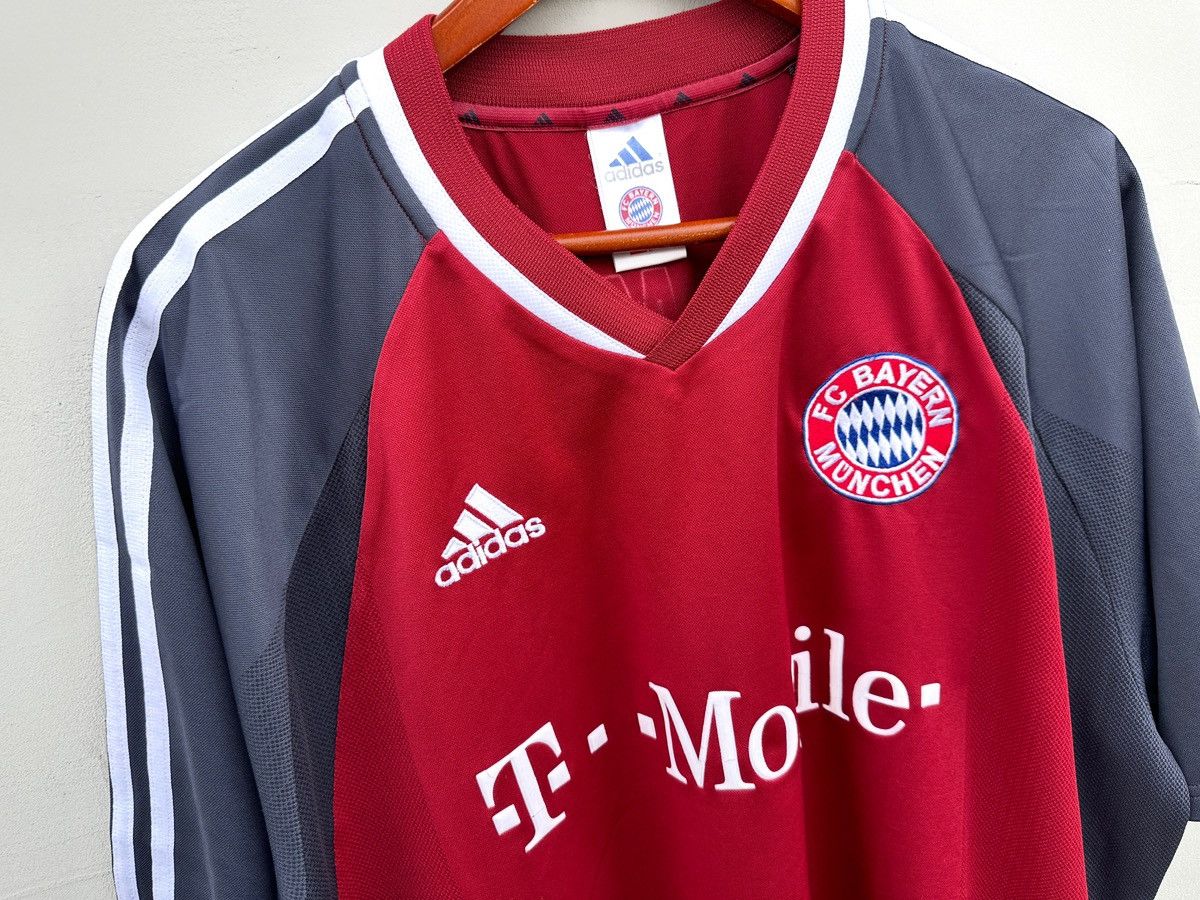 Adidas Vintage Bayern Munich 2001 -2002 Home football Jersey adidas Size US XL / EU 56 / 4 - 2 Thumbnail