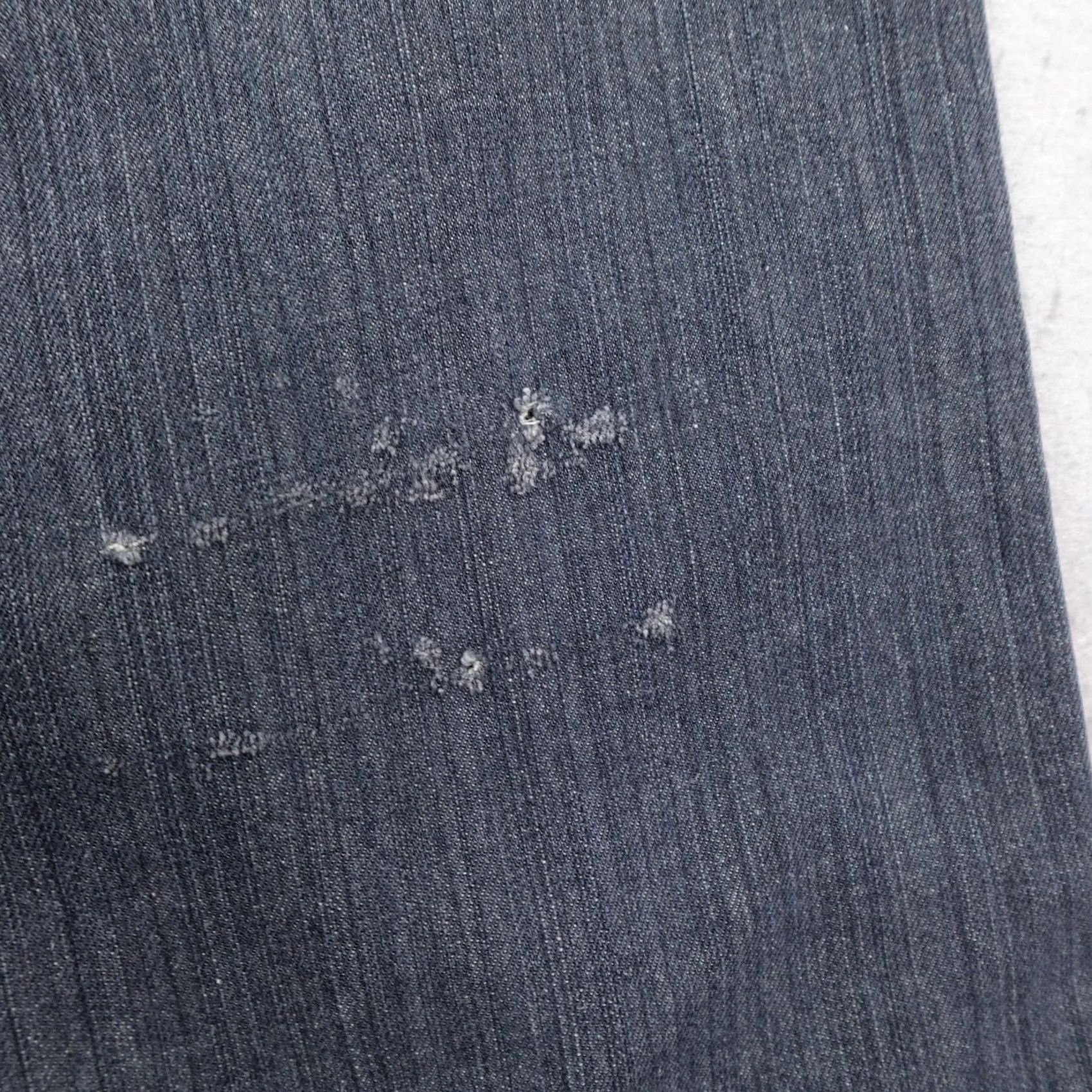 Vintage VINTAGE Old Skool Jeans Mens 42 Gray Embroidered Baggy Wide-Leg Distressed 32in Inseam Casual Mens Jeans Size US 42 / EU 58 - 7 Thumbnail