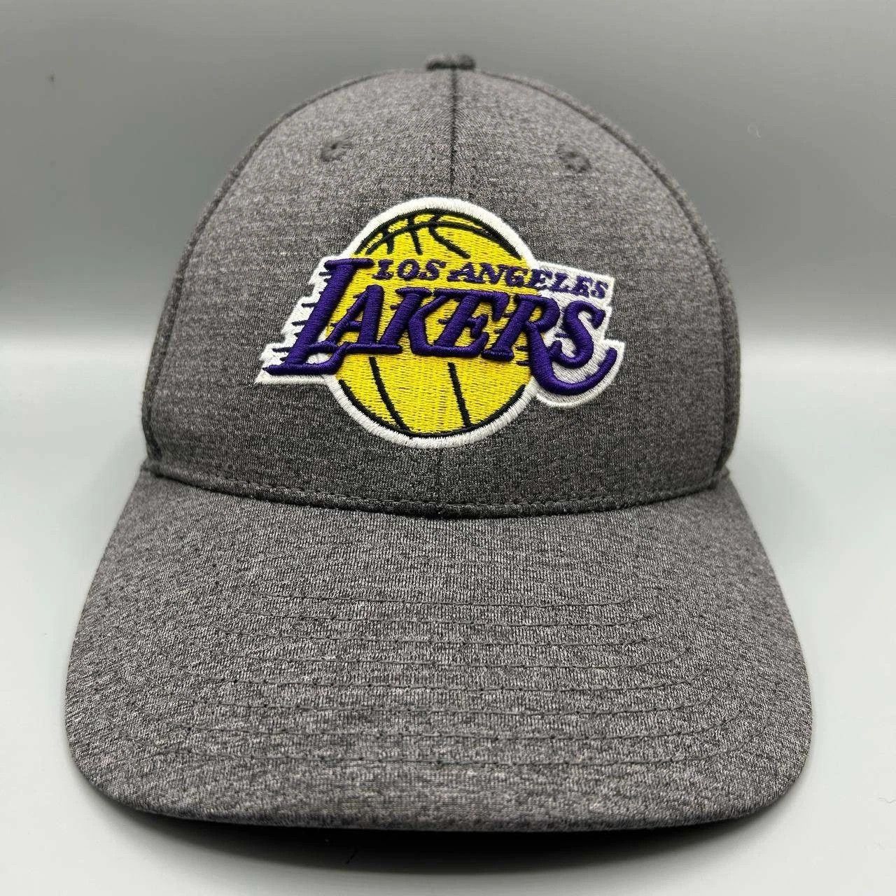 Other Los Angeles LA Lakers Hat Embroidered Fan Favorite Snap Back Size ONE SIZE - 1 Thumbnail