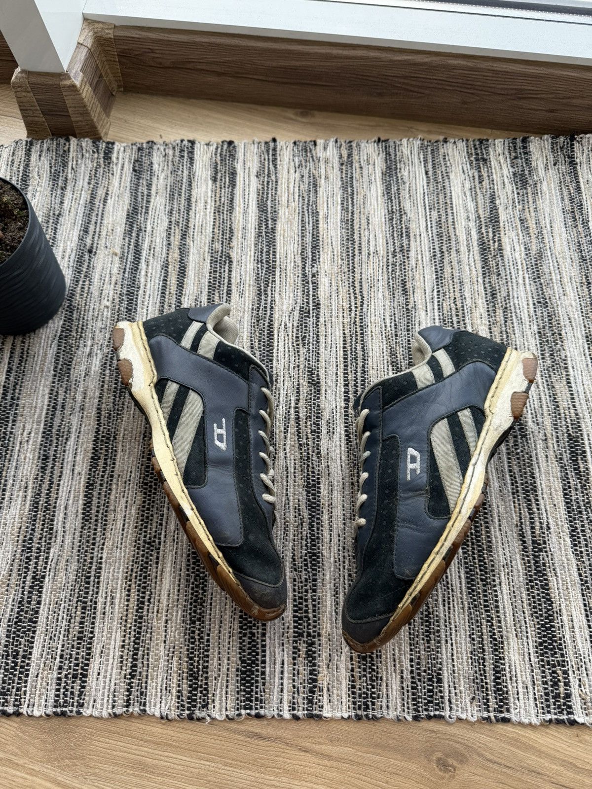 Diesel RARE VINTAGE 90s DIESEL KRYPTON SNEAKERS MEN’S DISTRESSED Size US 8.5 / EU 41-42 - 2 Thumbnail
