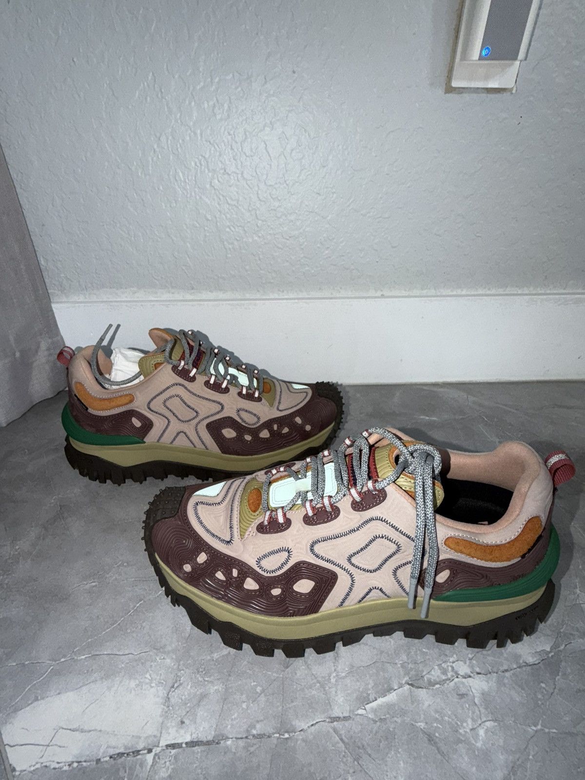 Moncler Genius × Salehe Bembury Moncler Genius Trailgrip Grain GTX Size US 11 / EU 44 - 1 Thumbnail