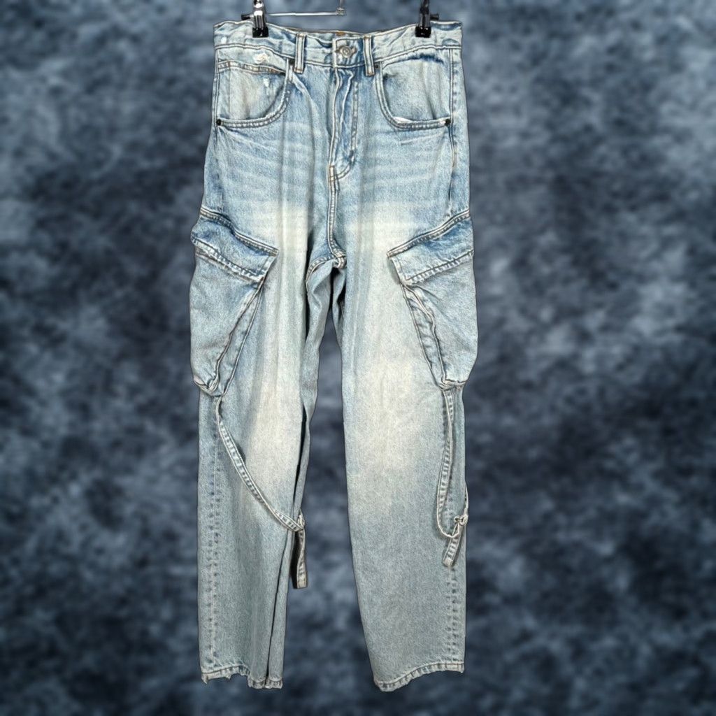 Zara Zara Jeans Men Cargo Pocket 5-Pocket Denim Size 29 Light Wash Straight Leg Blue Cotton Vintage No (Adult Mens) 29 Regular Inseam 32 Shirt? Size US 29 - 1 Thumbnail