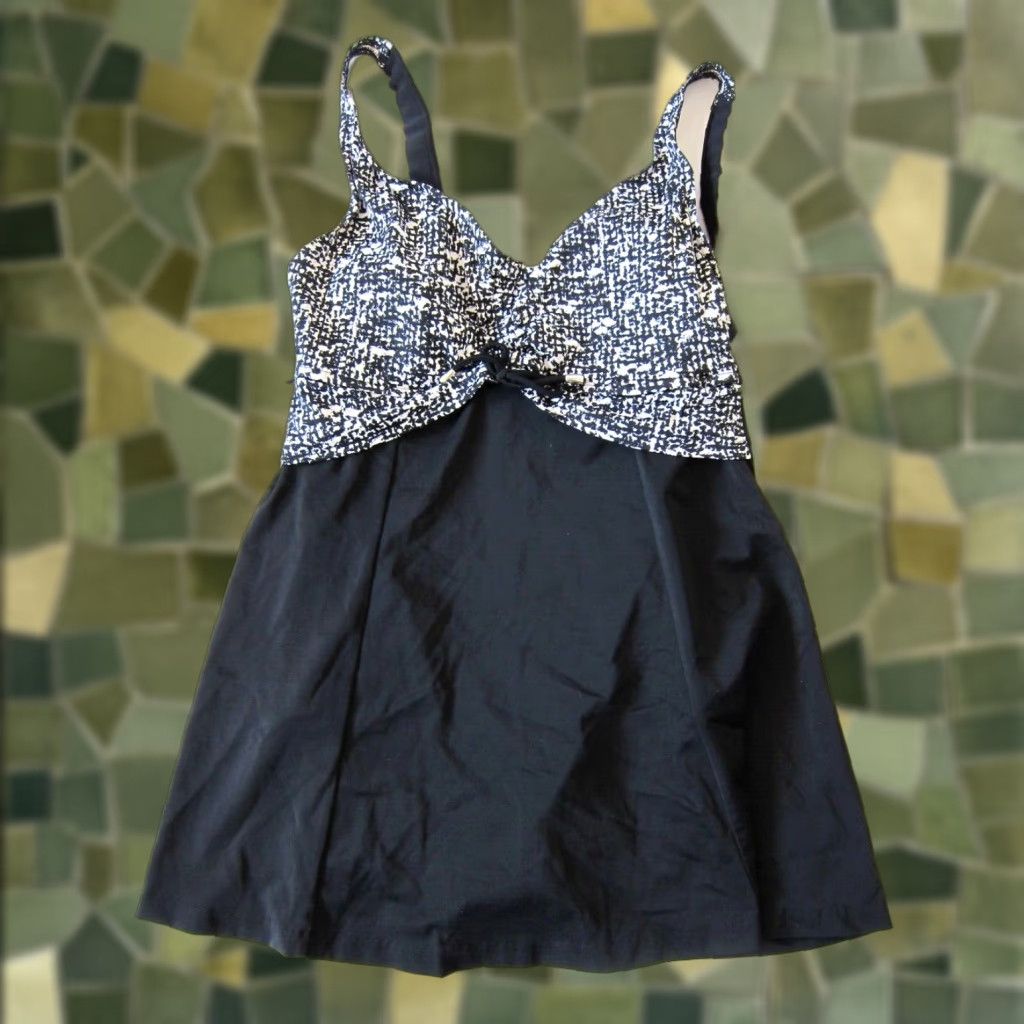 Vintage Maxine One Piece Swimsuit Dress Slimming Black 14 Women Polka Dot Built In Padded Bust 90s? Size XL / US 12-14 / IT 48-50 - 1 Thumbnail