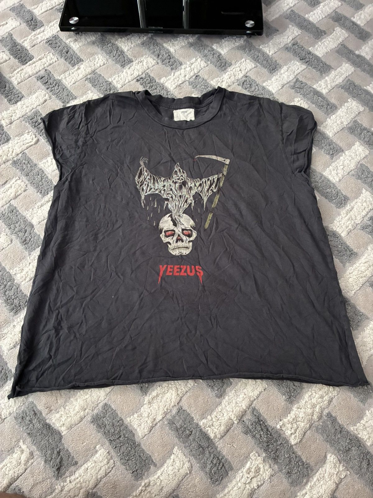 Yeezy Yeezus tour raw hem reaper Size US L / EU 52-54 / 3 - 1 Thumbnail
