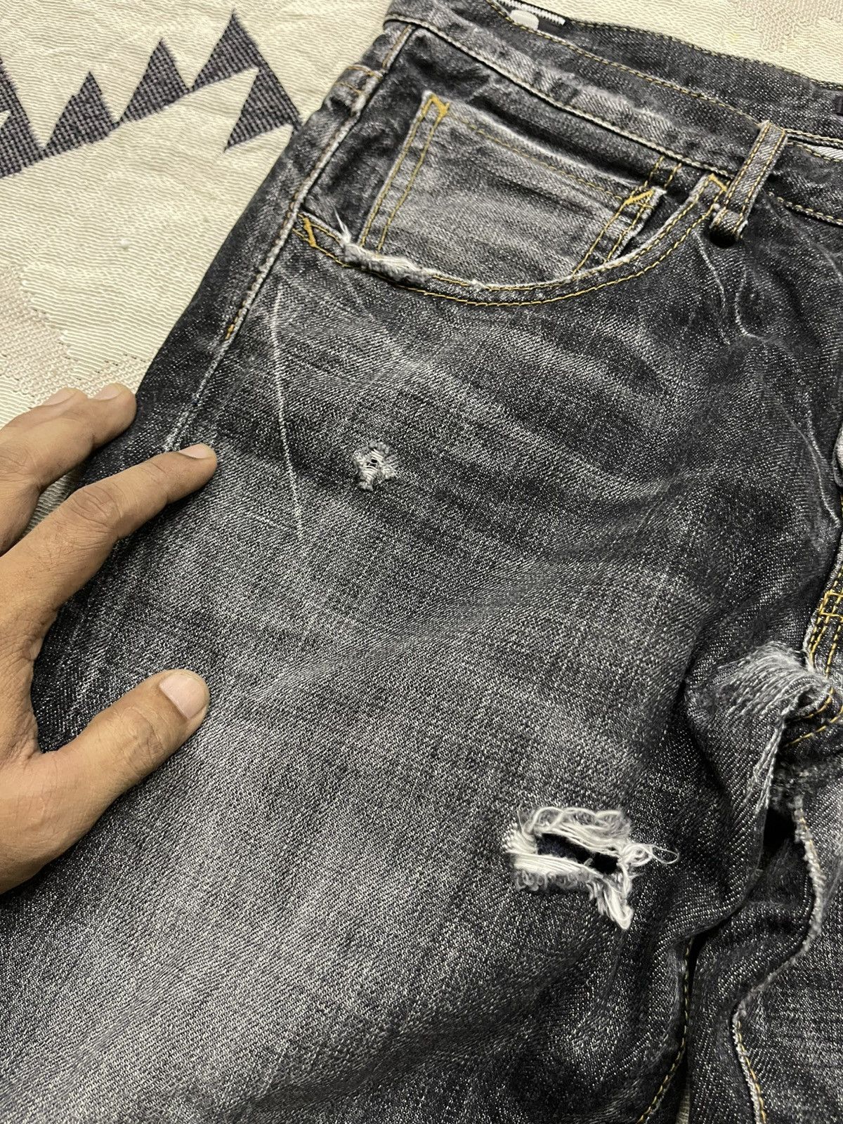 If Six Was Nine 2000s BLUE WAY DISTRESSED MUDMAD IF6WAS9 STYLE DENIM JEANS Size US 32 / EU 48 - 9 Thumbnail