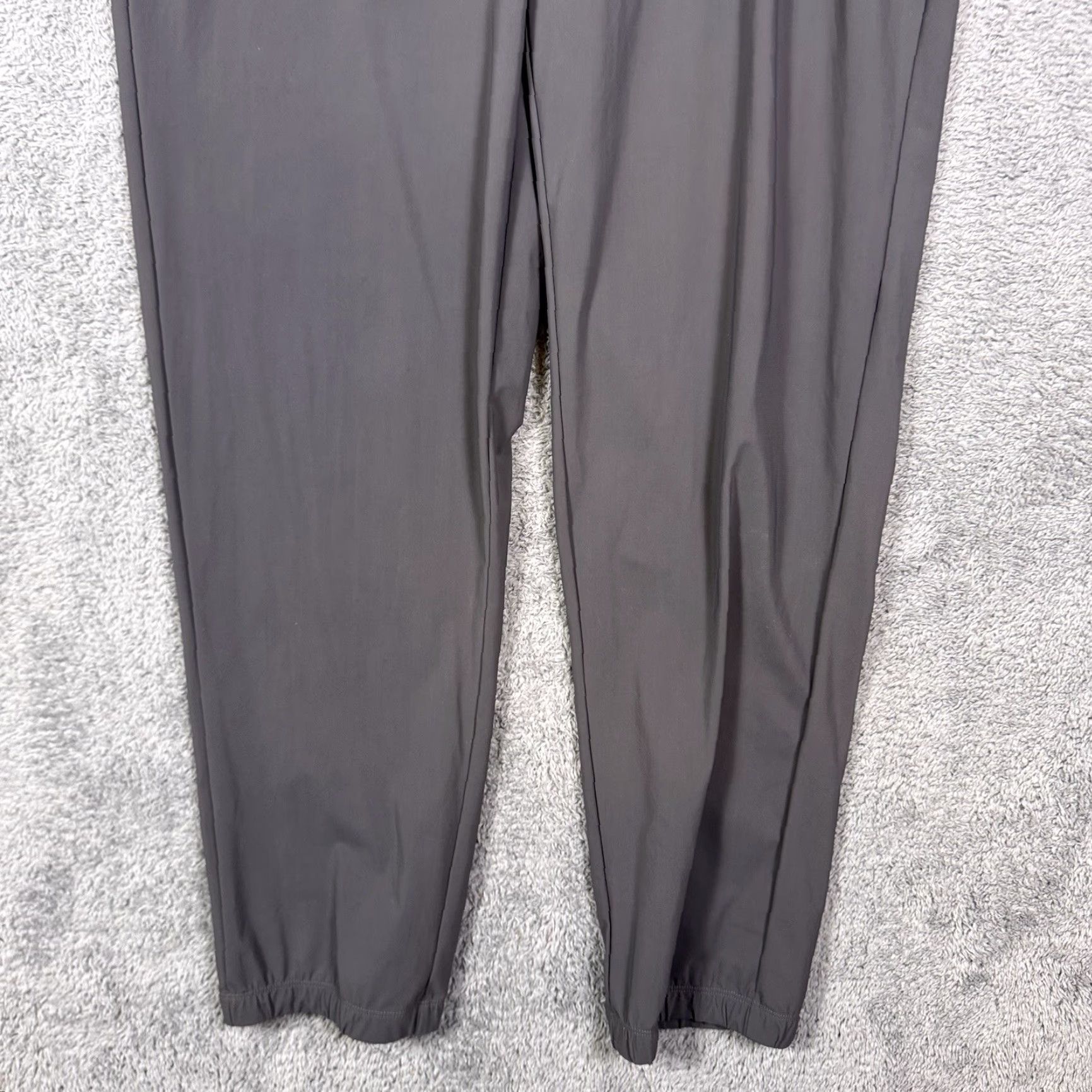 Vuori Vuori Fleet Jogger Mens 2XL 38x30 V444 Casual Trouser Stretch Pants Tech Jogger Athletic Activewear Sports Size US 39 - 2 Thumbnail